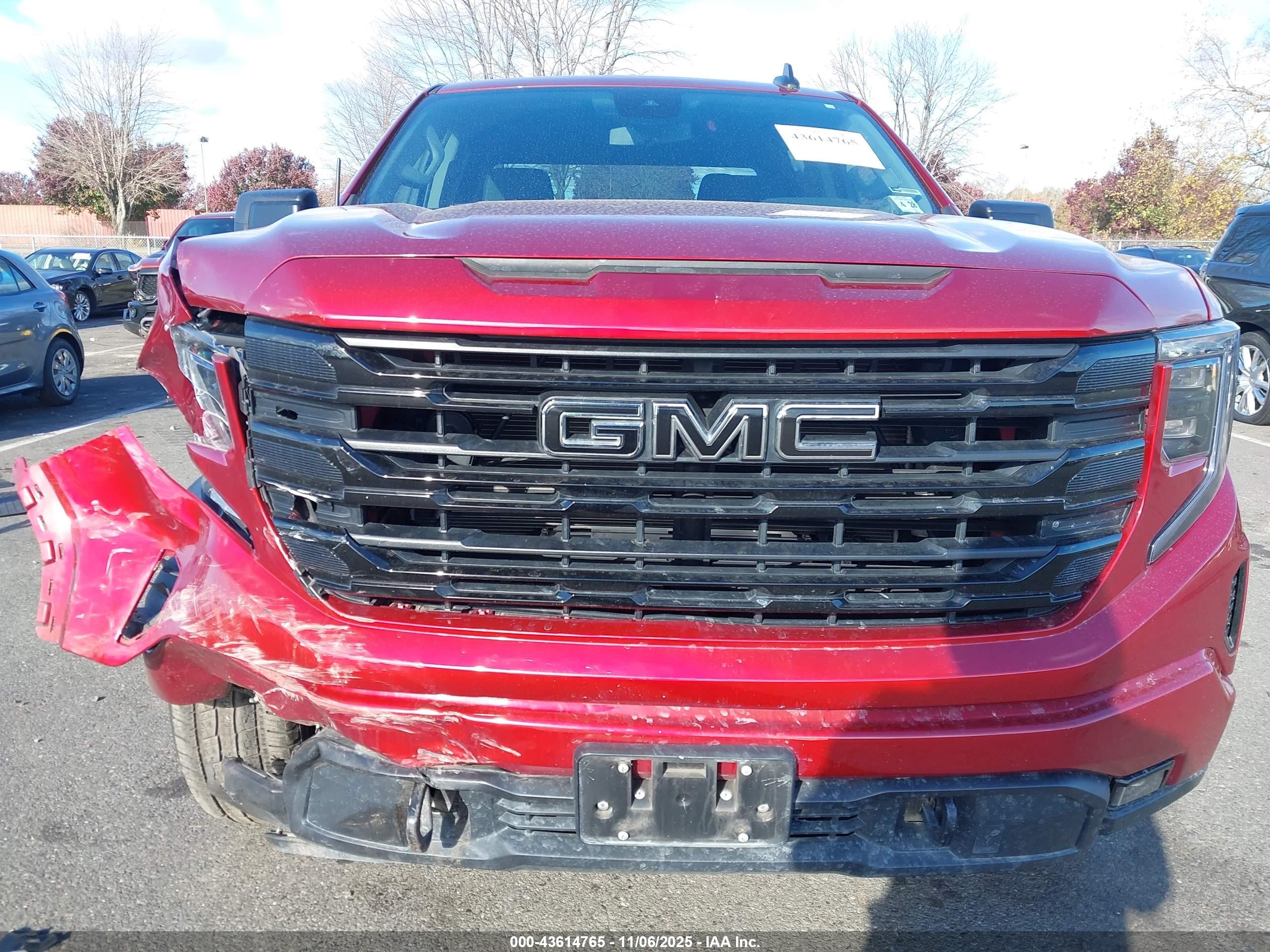 GMC SIERRA image 6