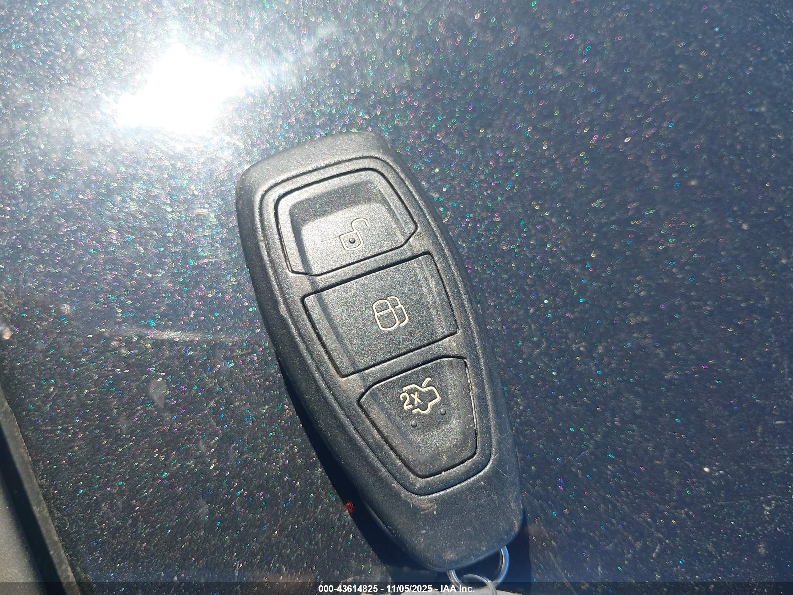 FORD FOCUS image 11