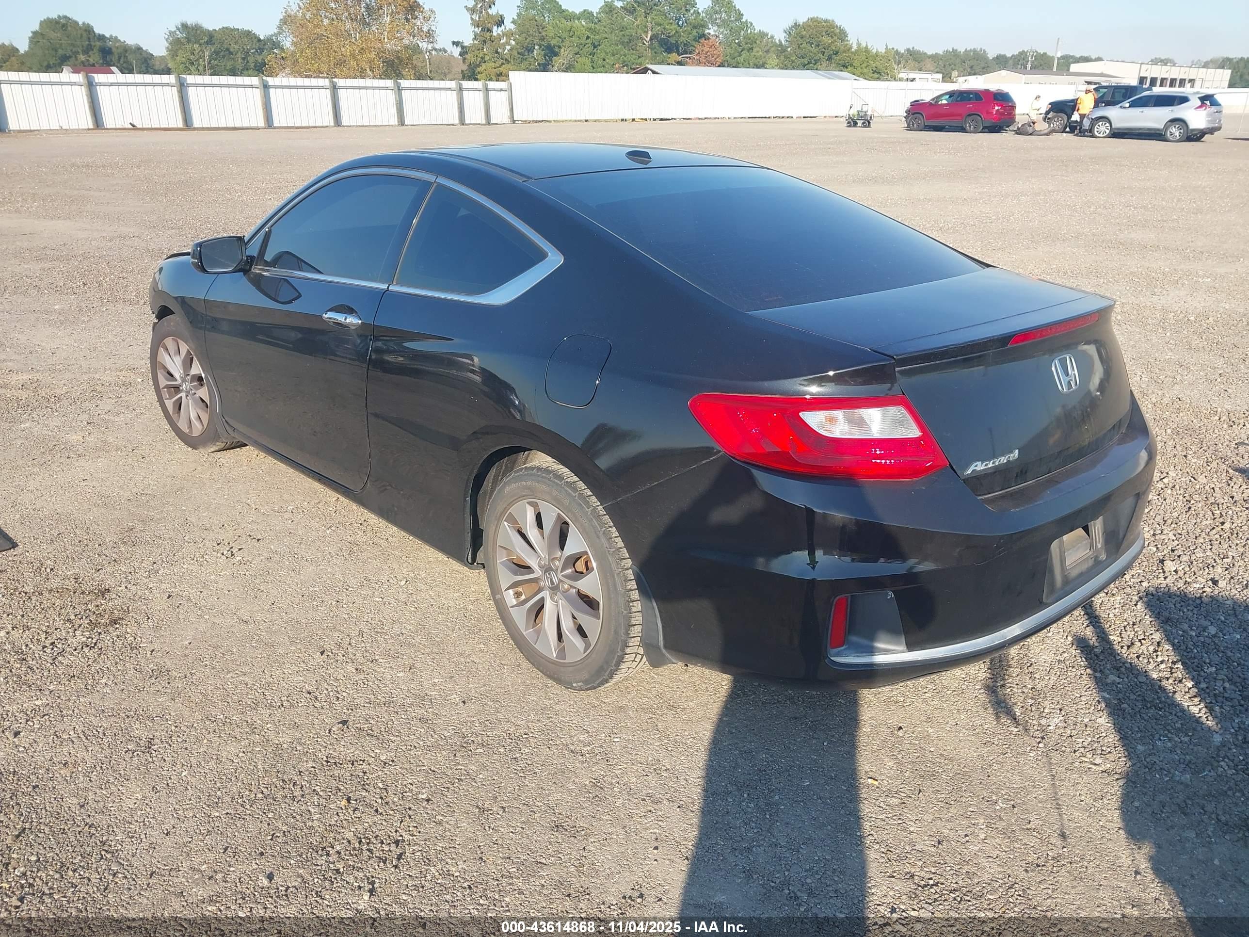 HONDA ACCORD image 3
