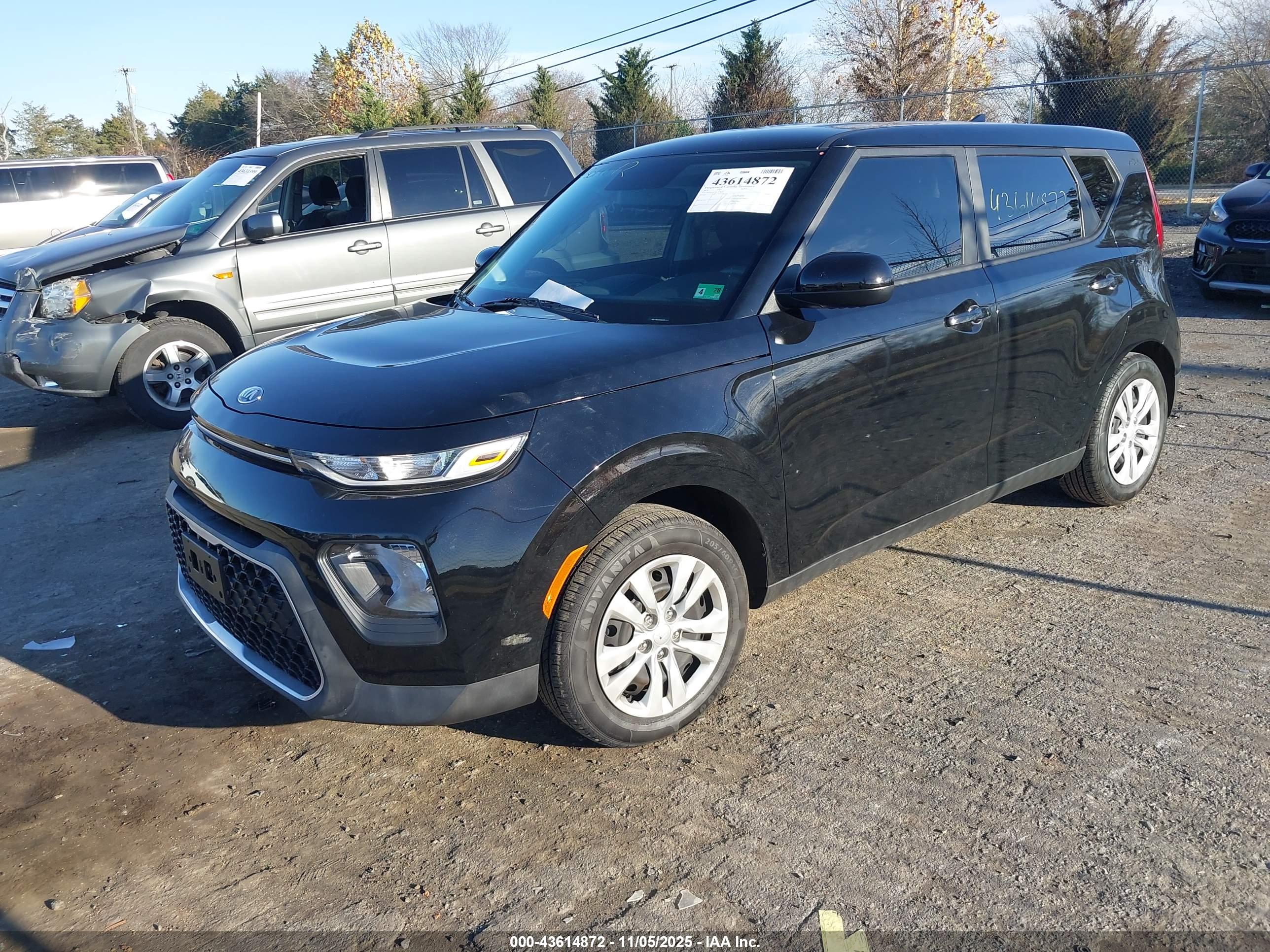 KIA SOUL image 2