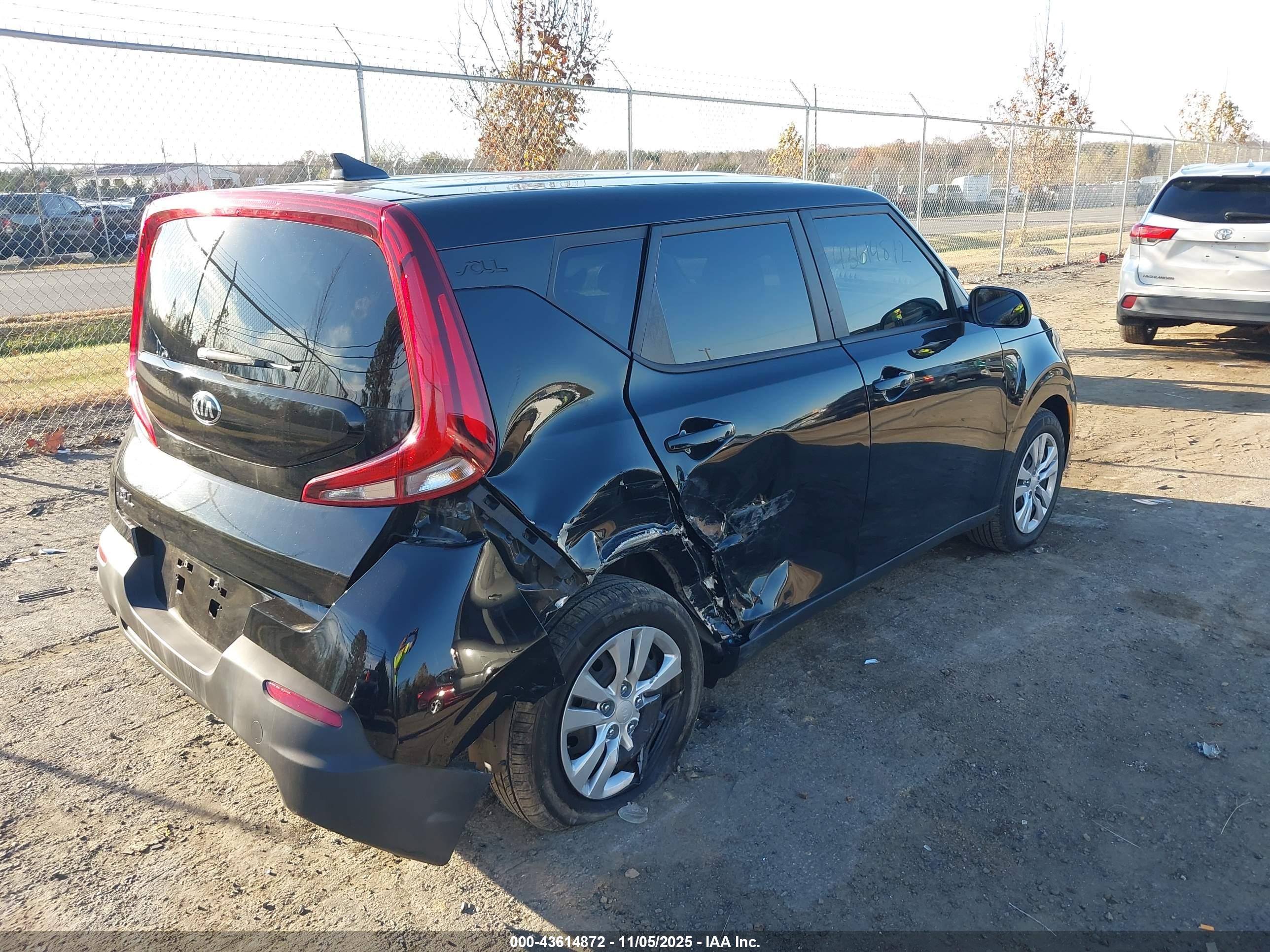 KIA SOUL image 4