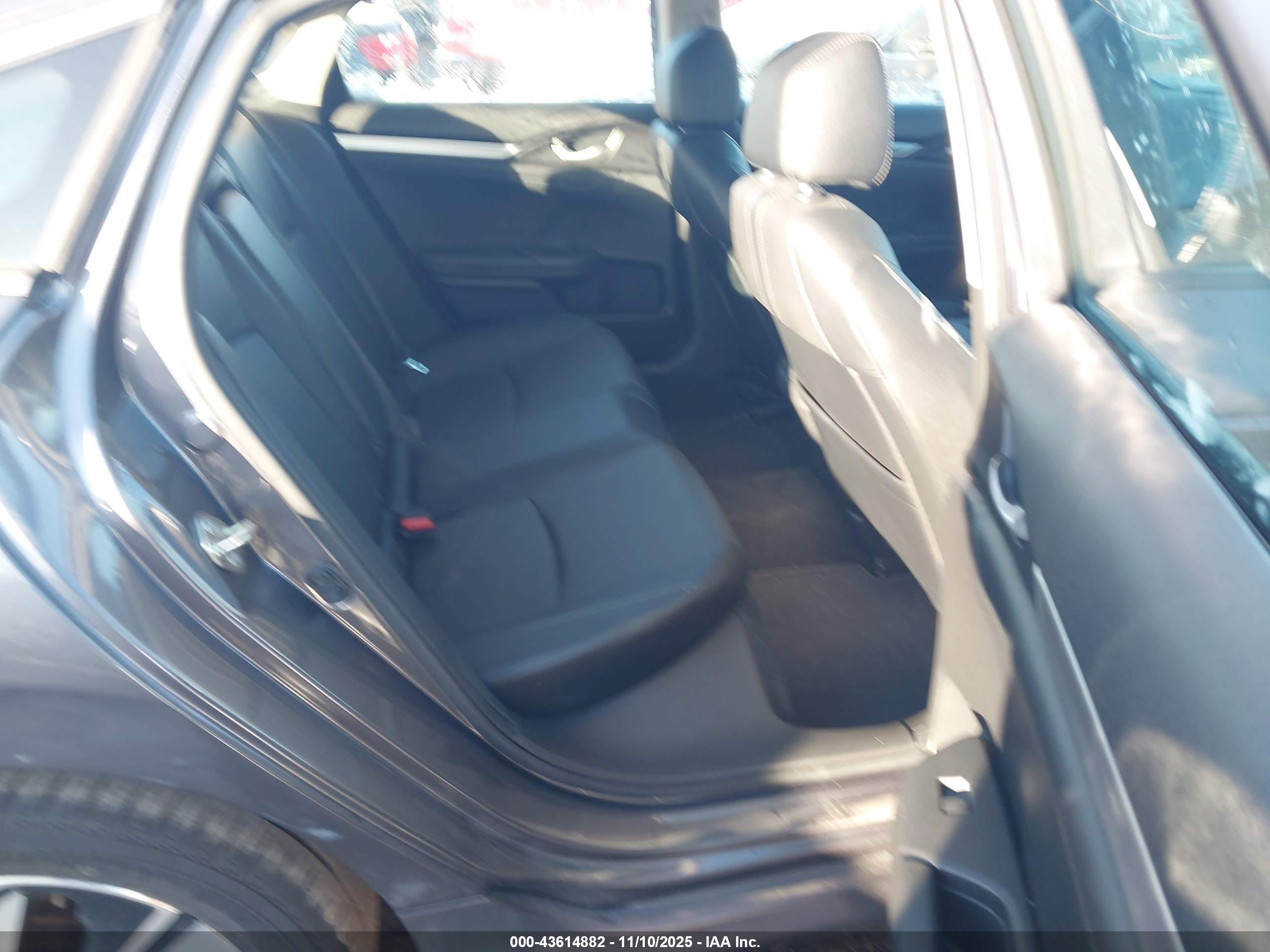 HONDA CIVIC image 8