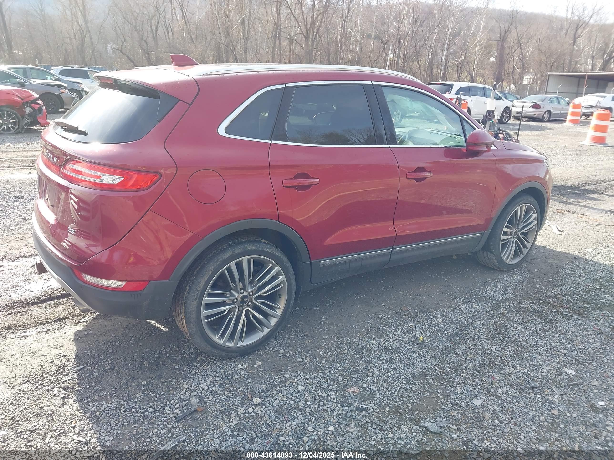 LINCOLN MKC image 4