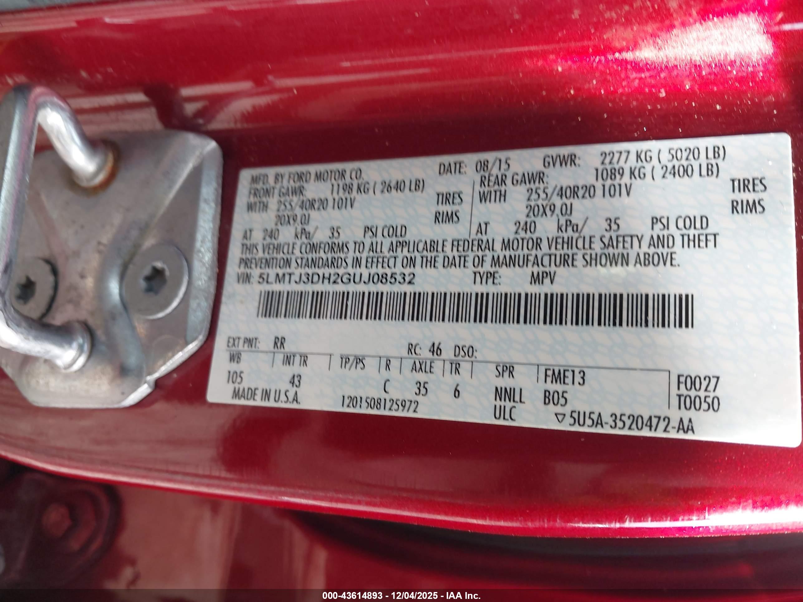 LINCOLN MKC image 9