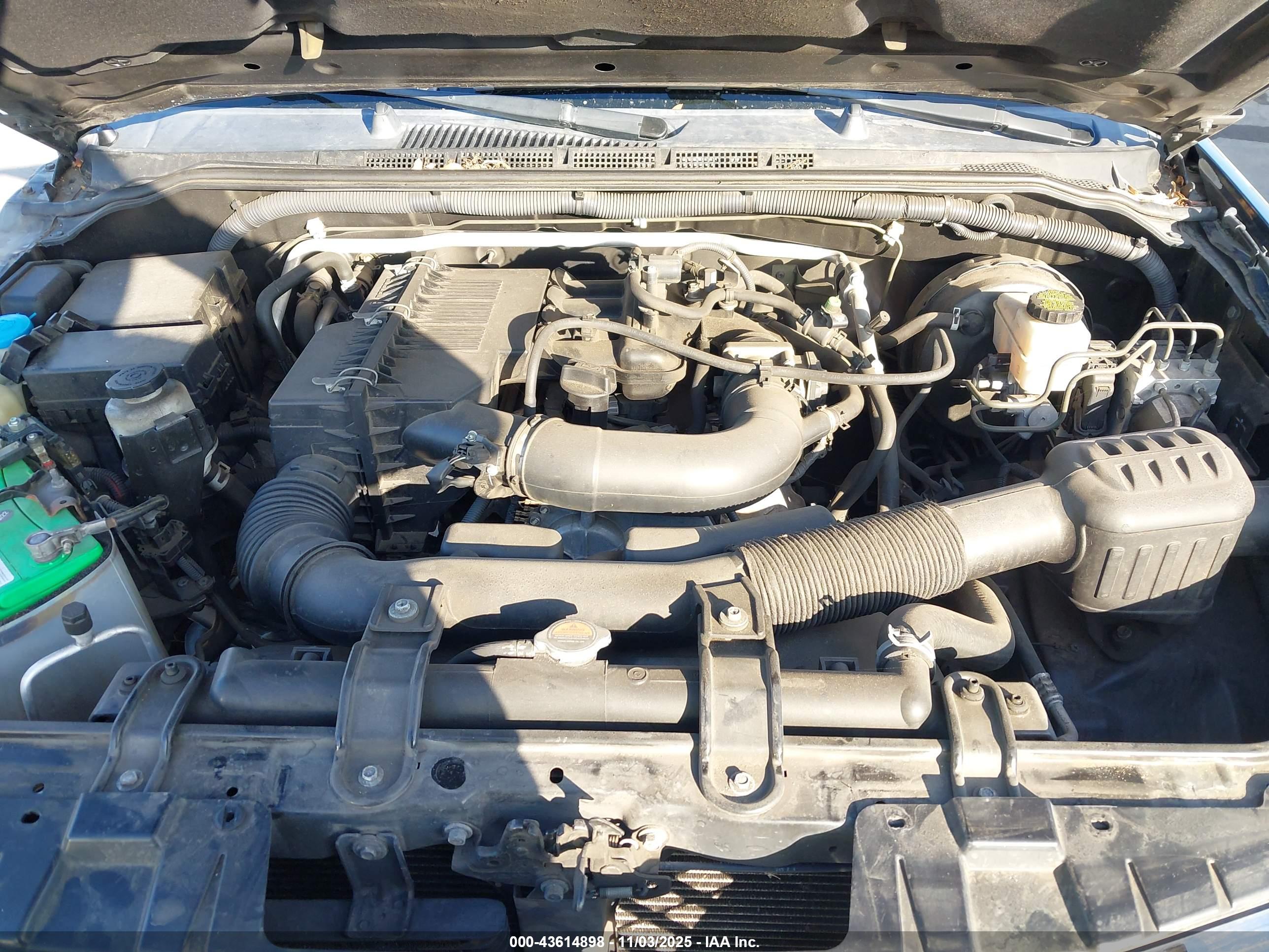 NISSAN FRONTIER image 10