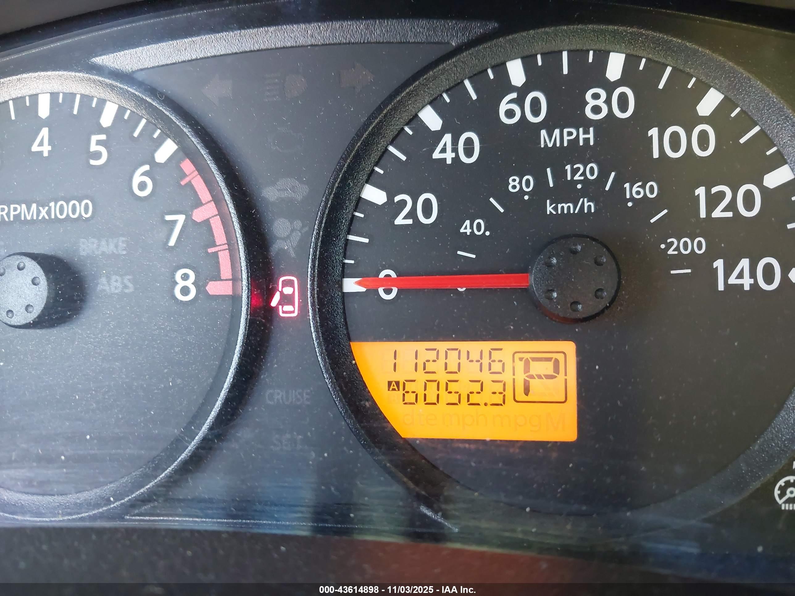 NISSAN FRONTIER image 7