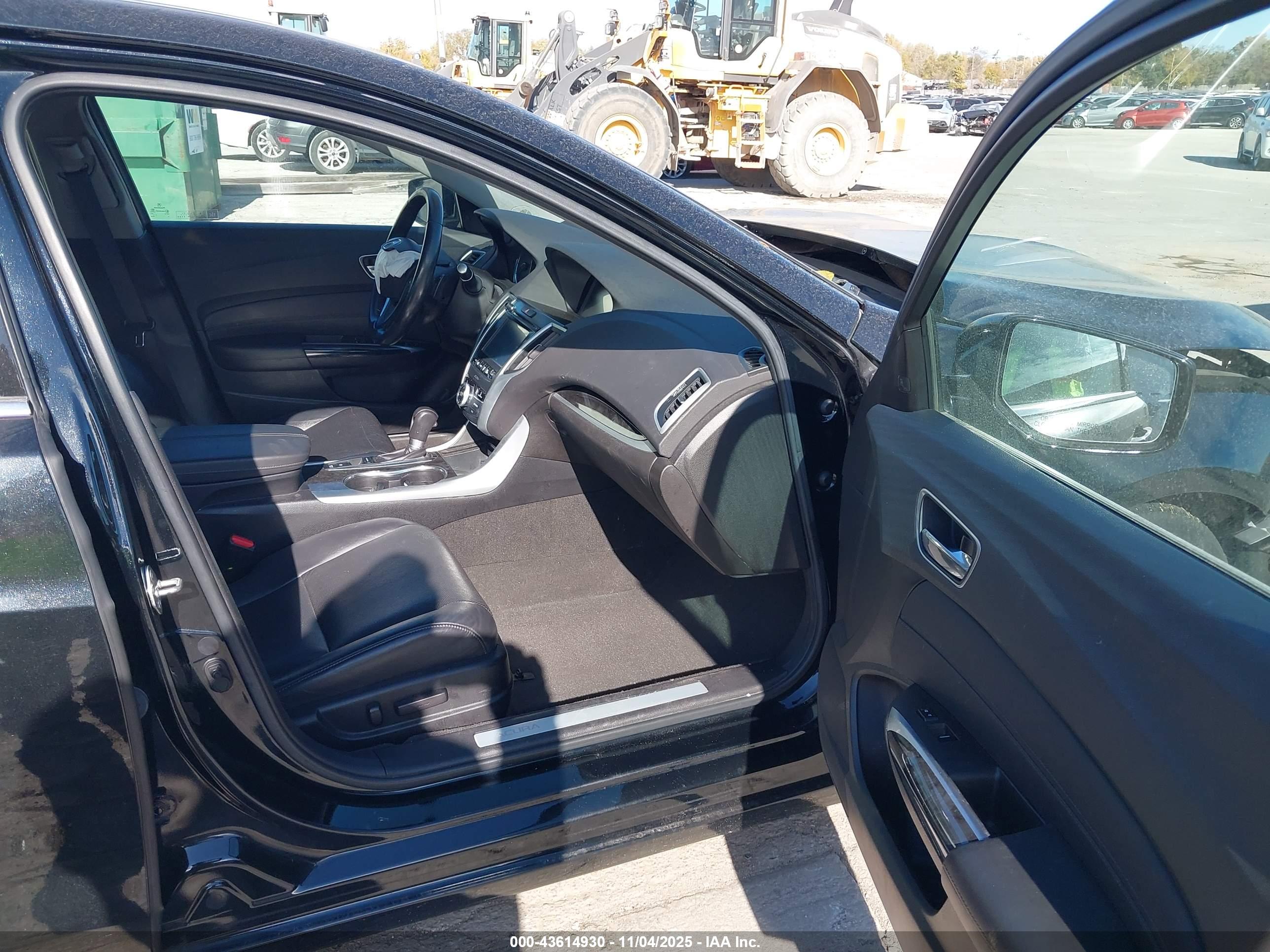 ACURA TLX image 5