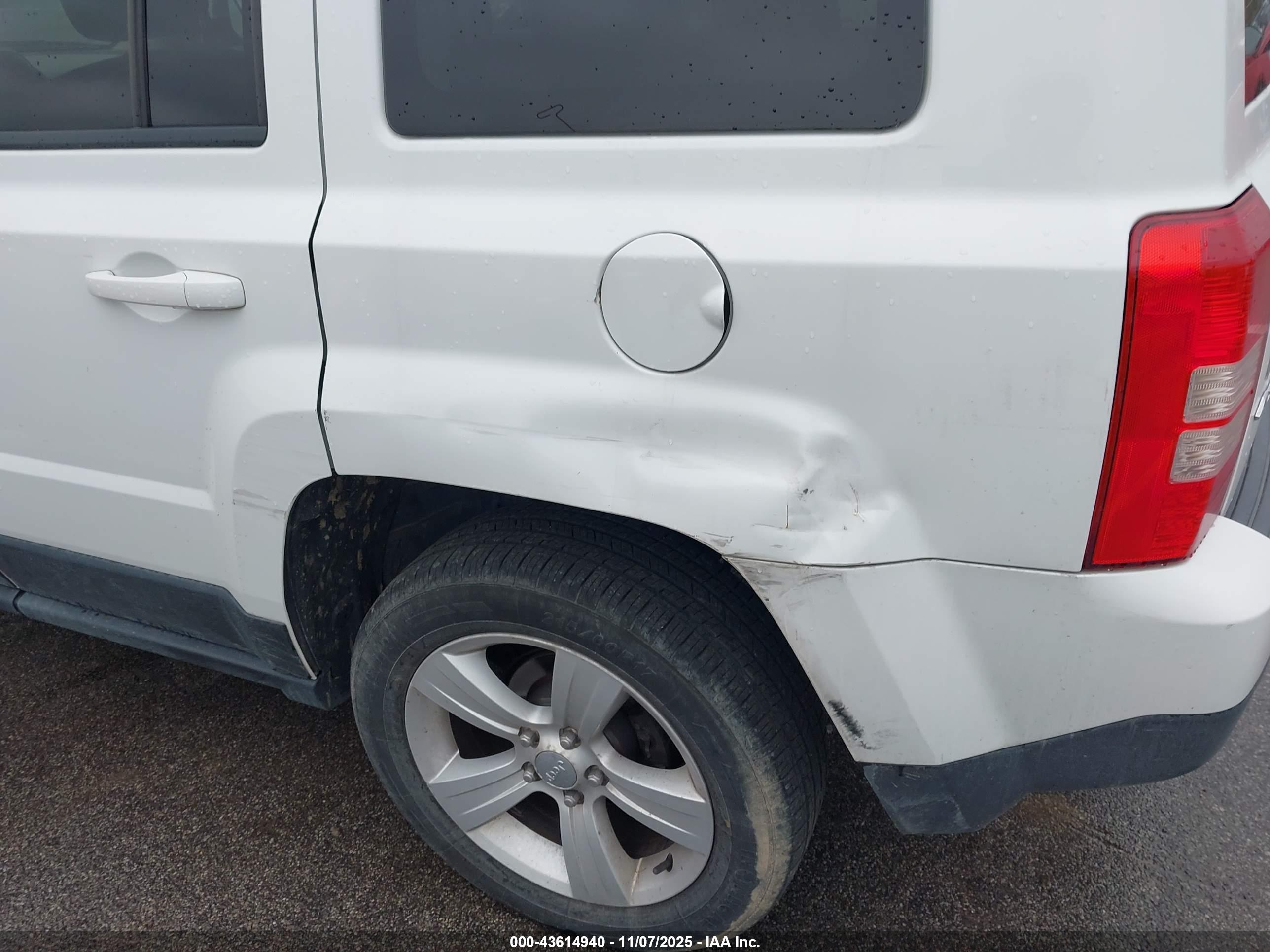 JEEP PATRIOT image 6
