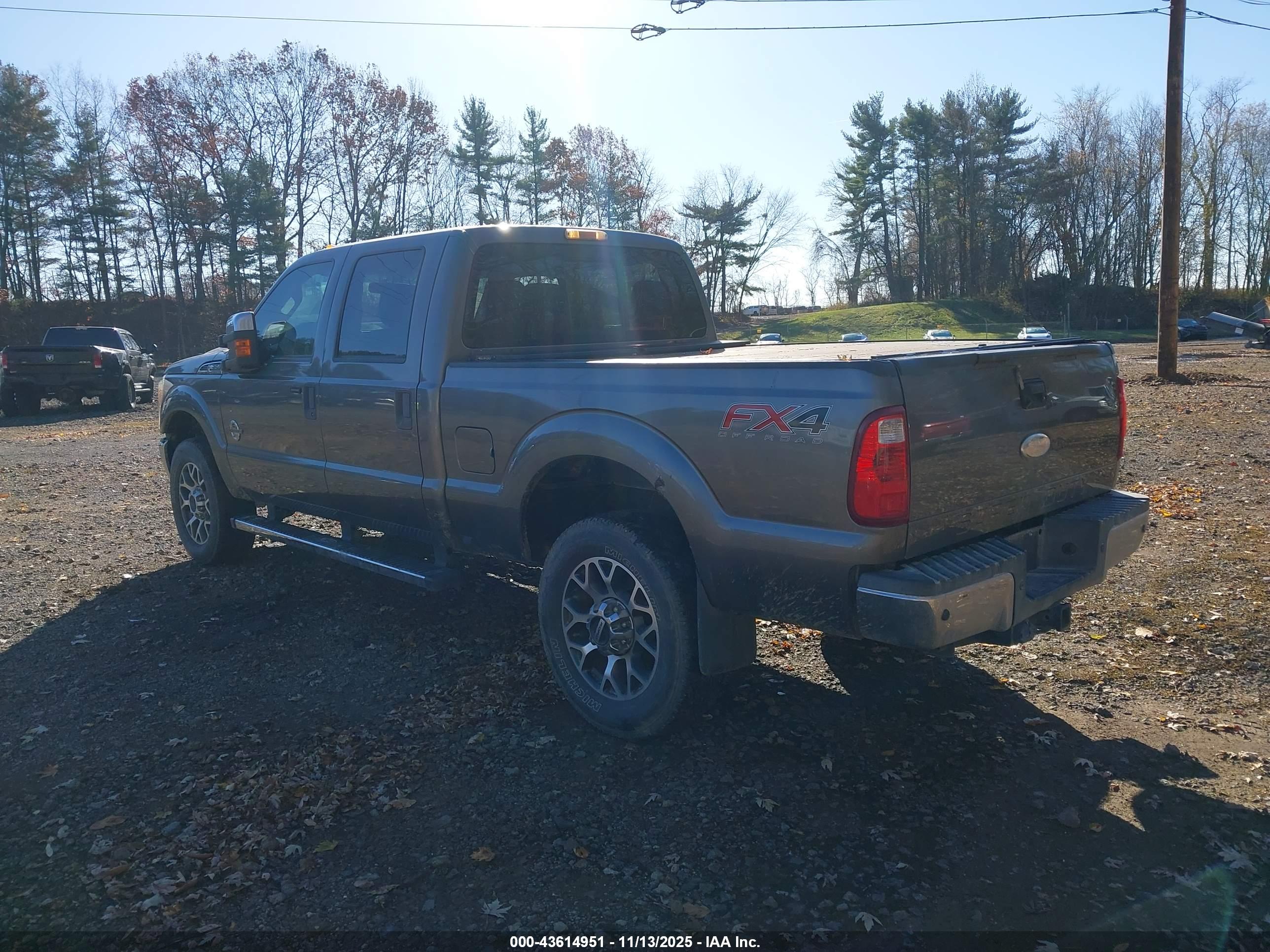 FORD F-350 image 4