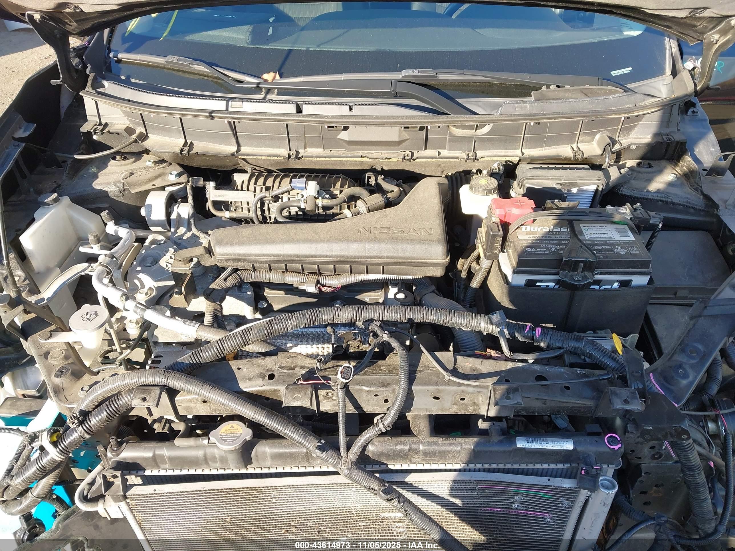 NISSAN ROGUE image 10