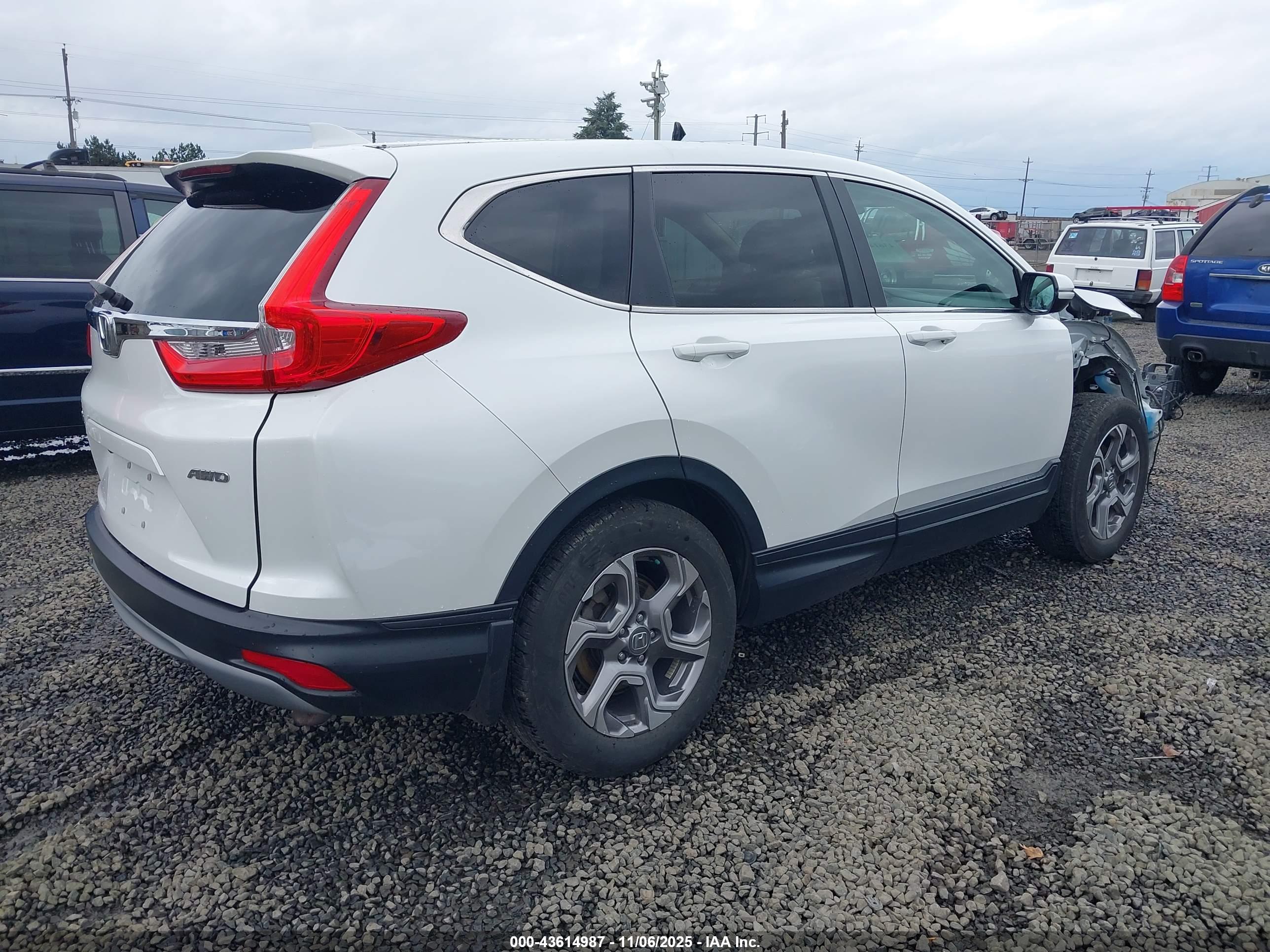 HONDA CR-V image 4