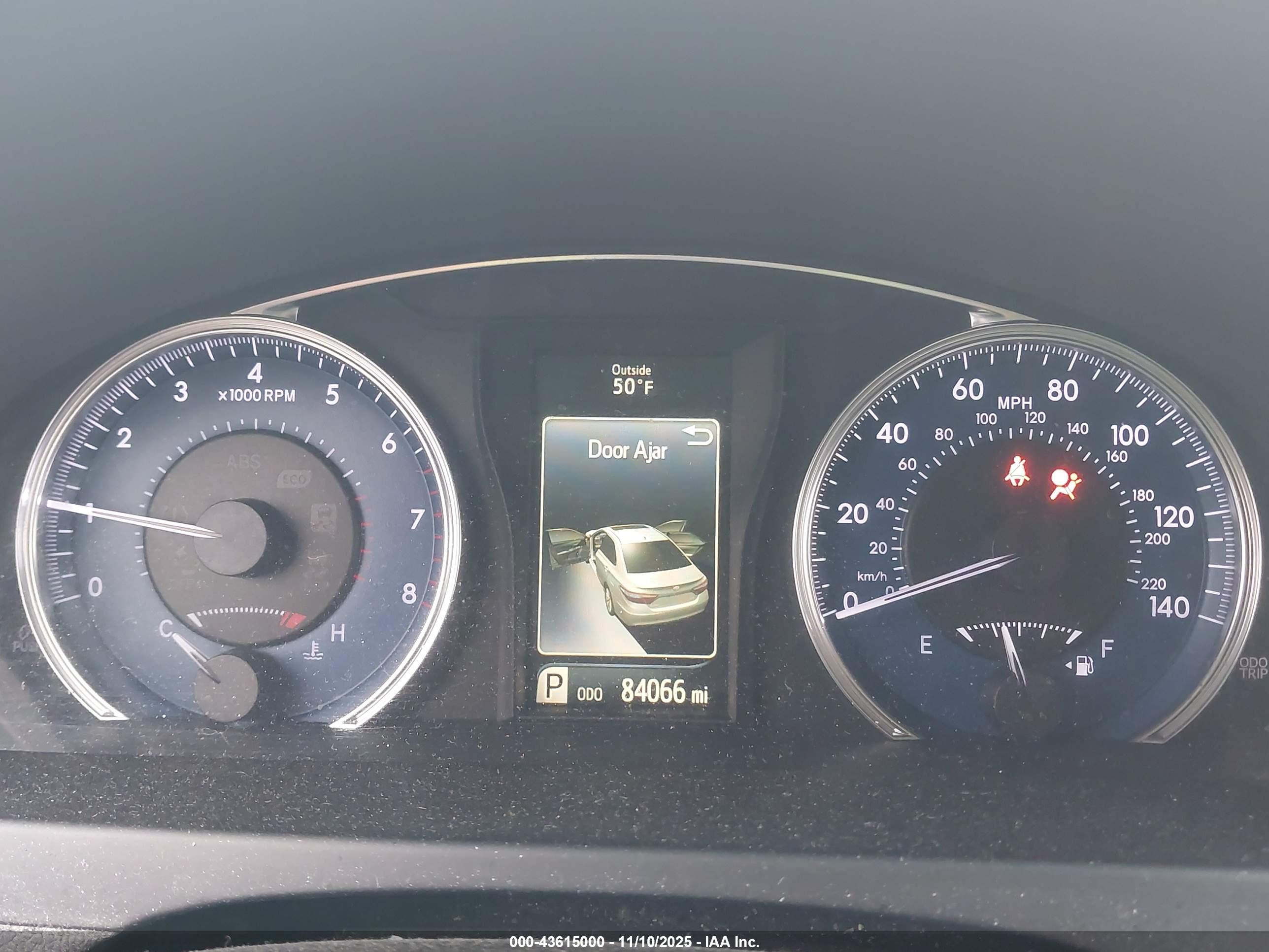 TOYOTA CAMRY image 7