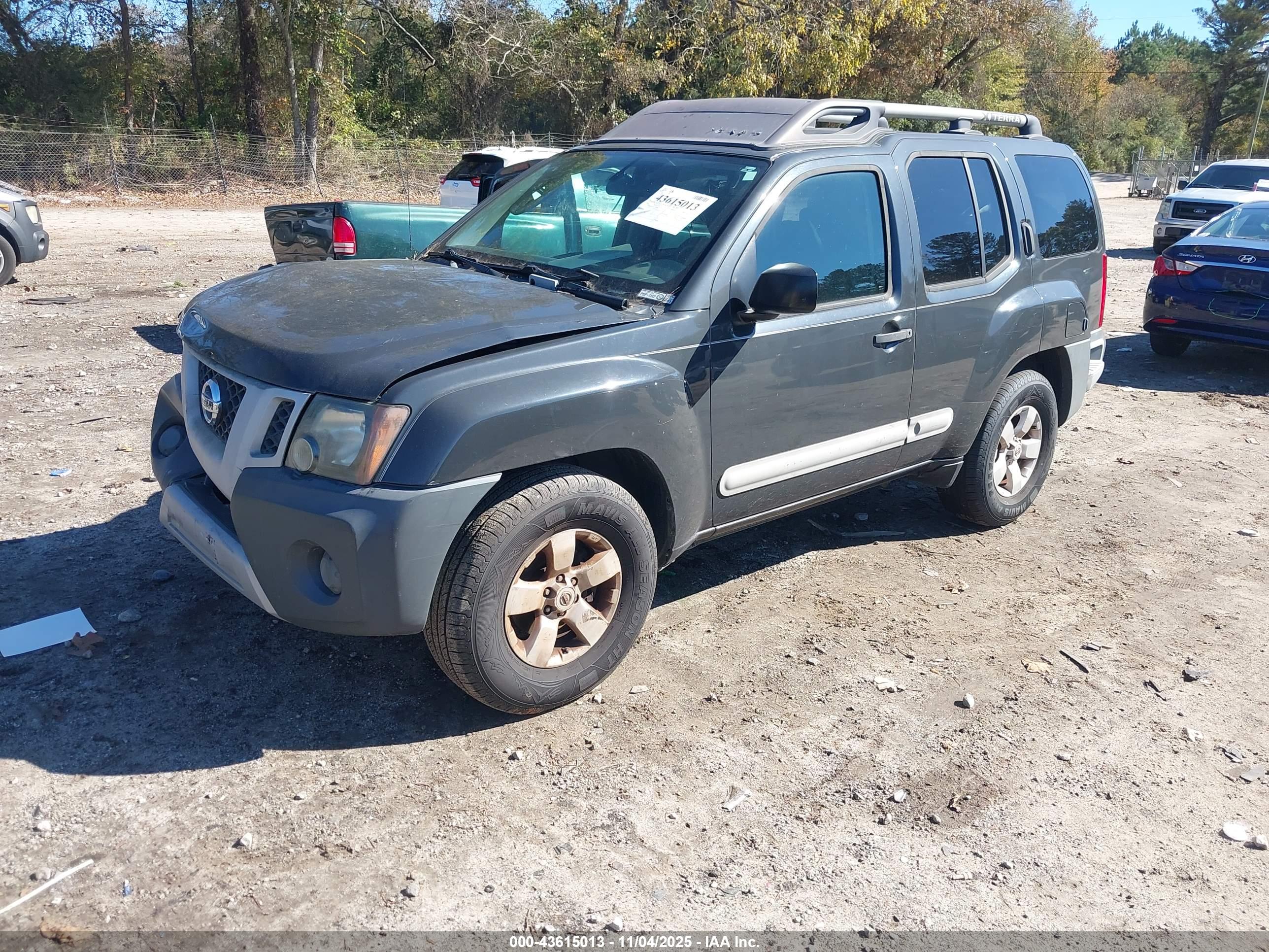 NISSAN XTERRA image 2
