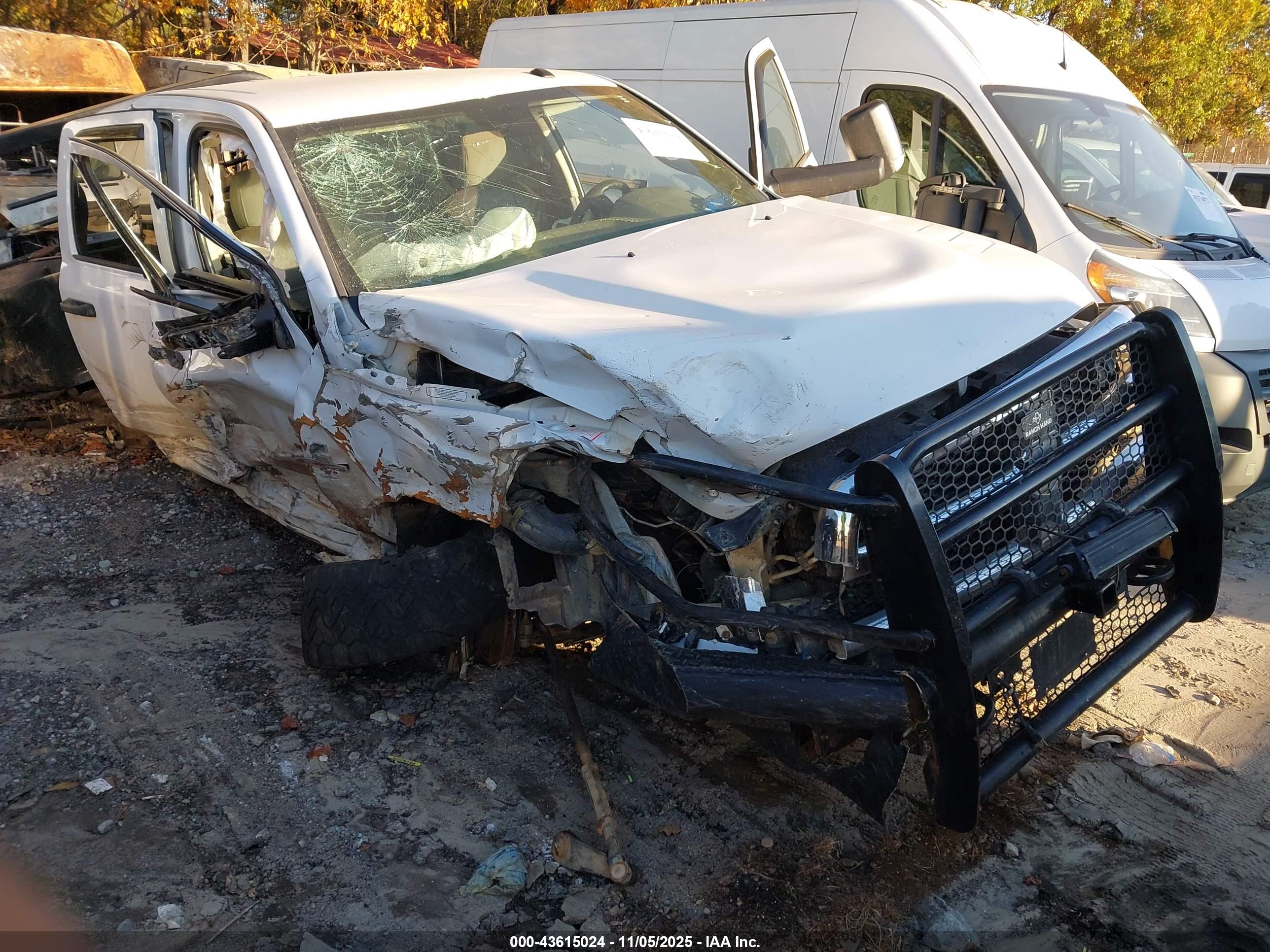 RAM 2500 image 6