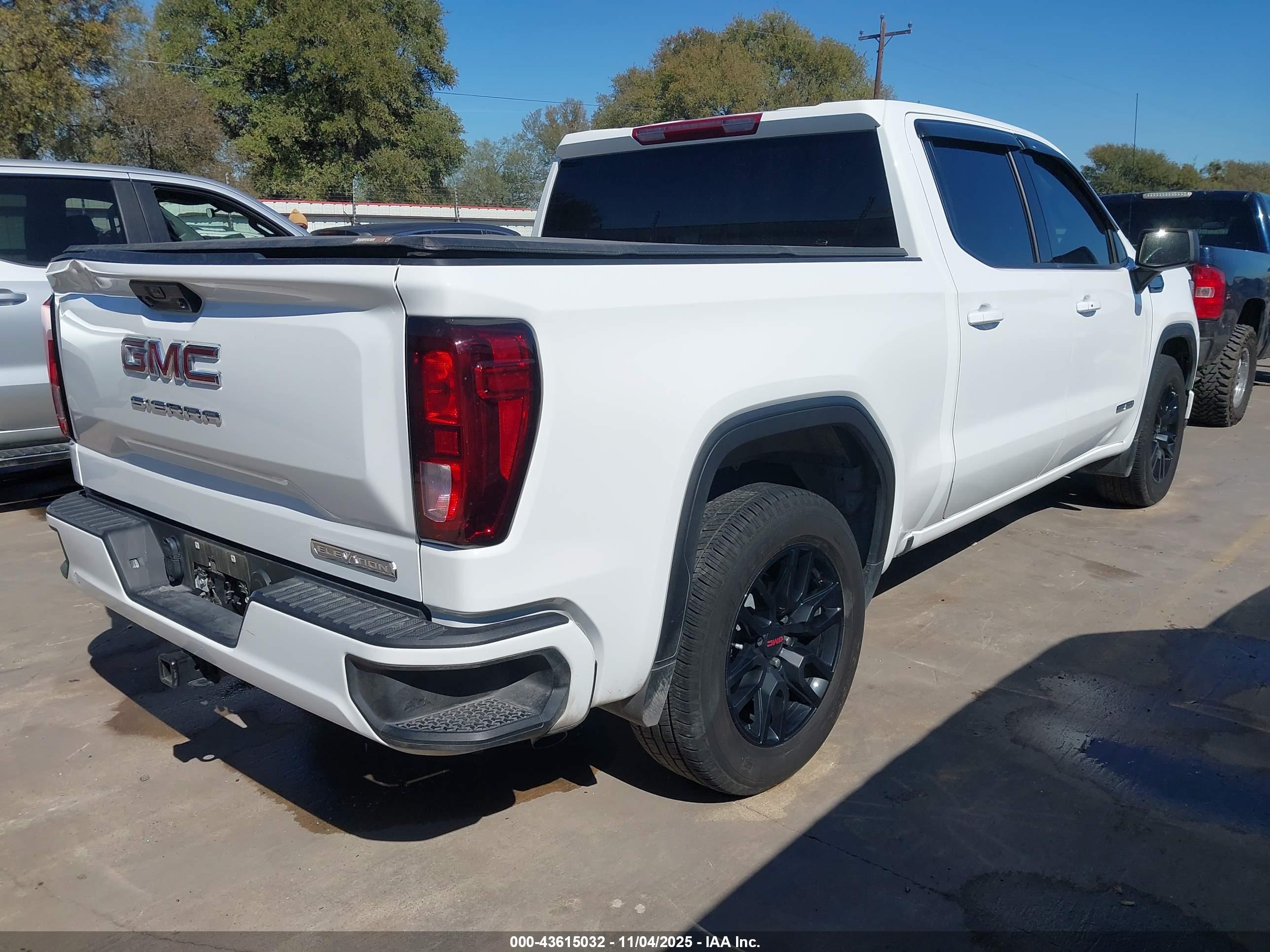 GMC SIERRA image 4
