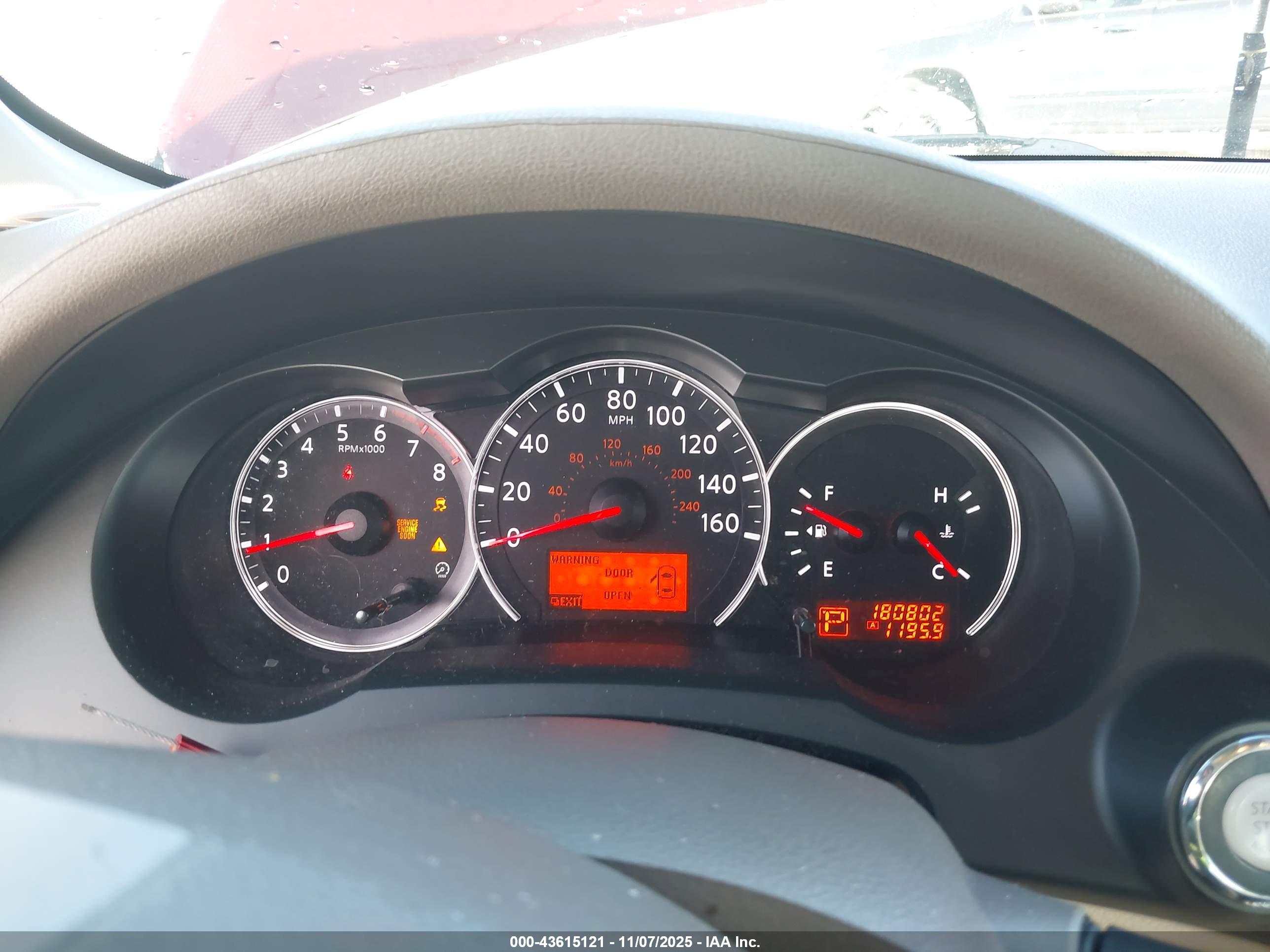 NISSAN ALTIMA image 7