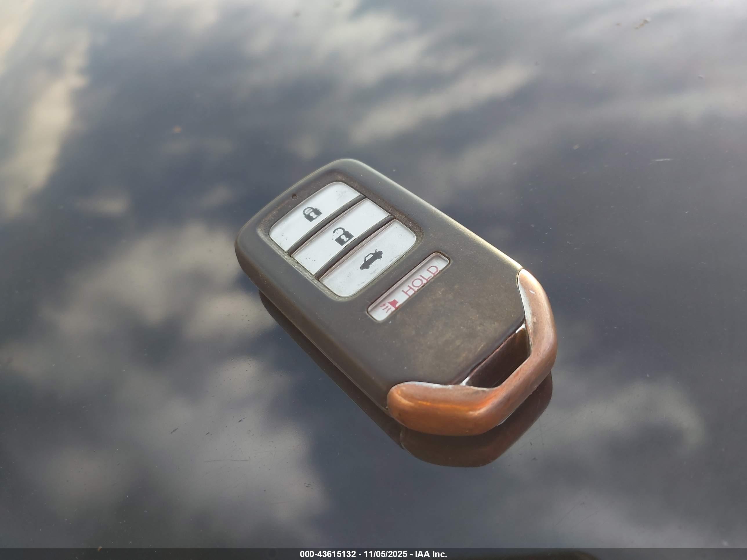 HONDA CIVIC image 11