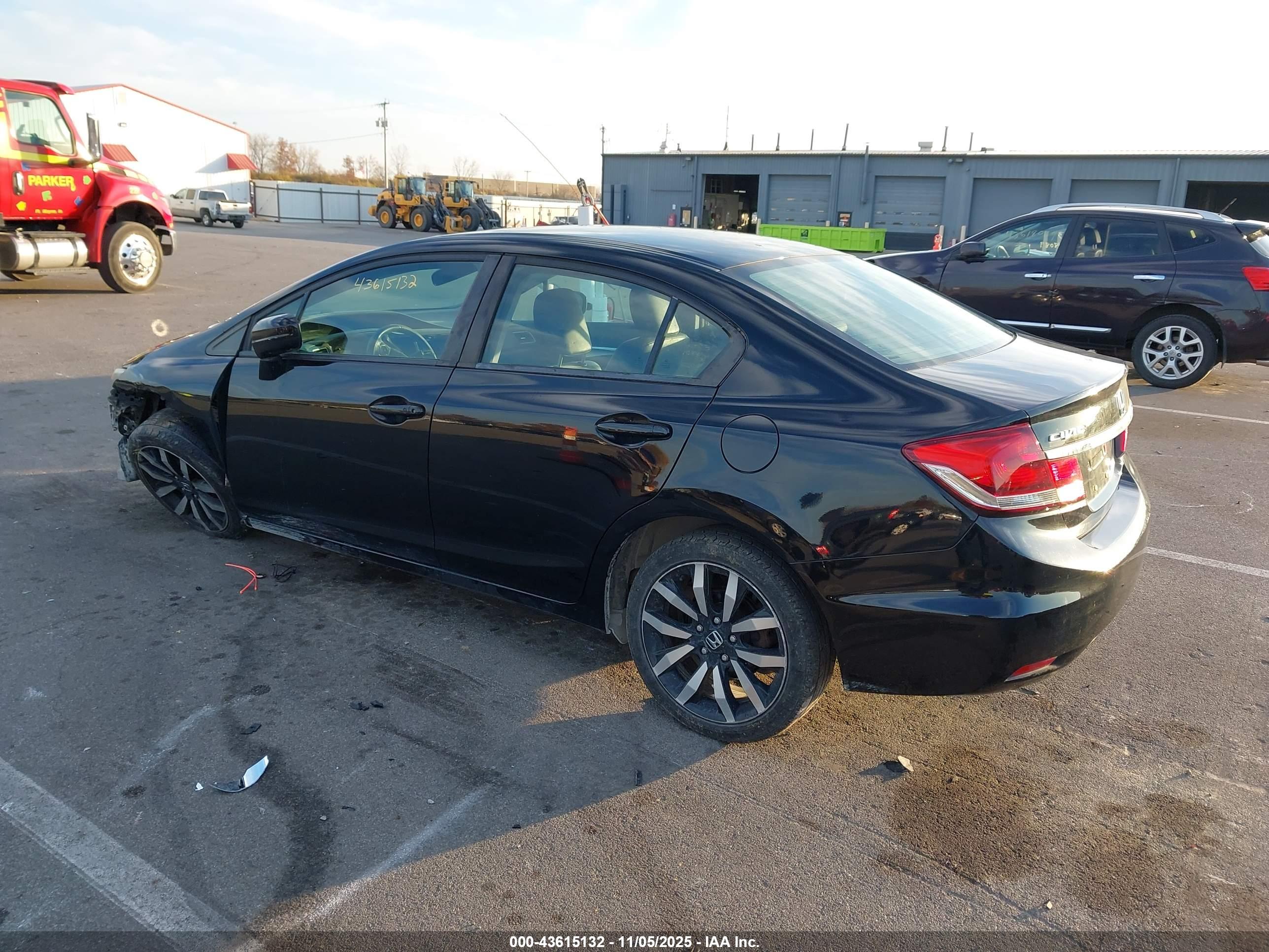 HONDA CIVIC image 3