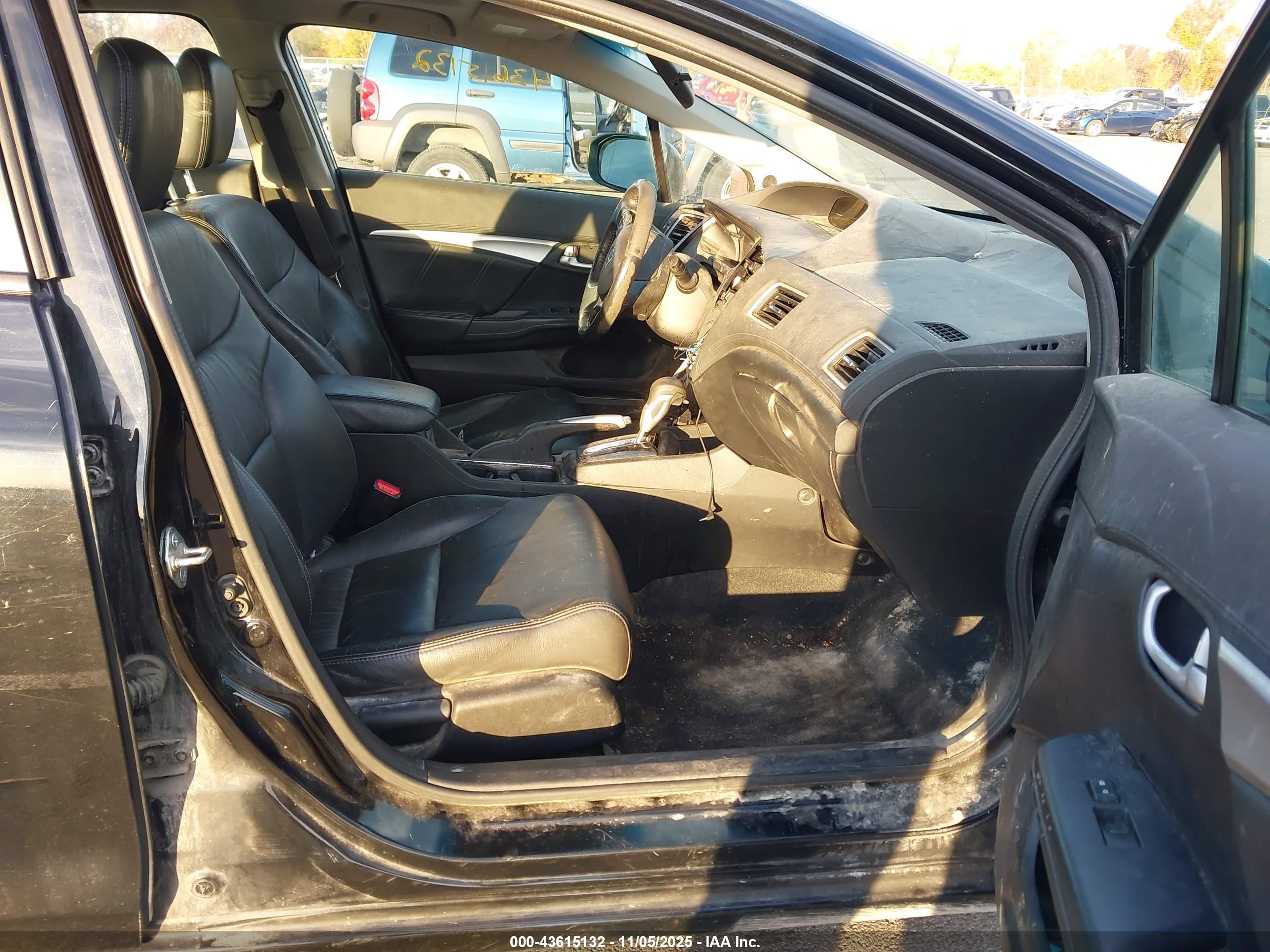 HONDA CIVIC image 5