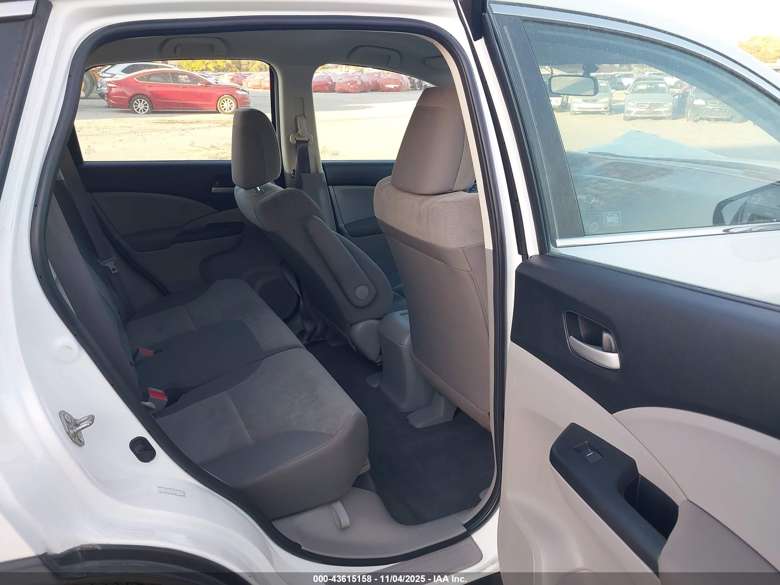 HONDA CR-V image 8