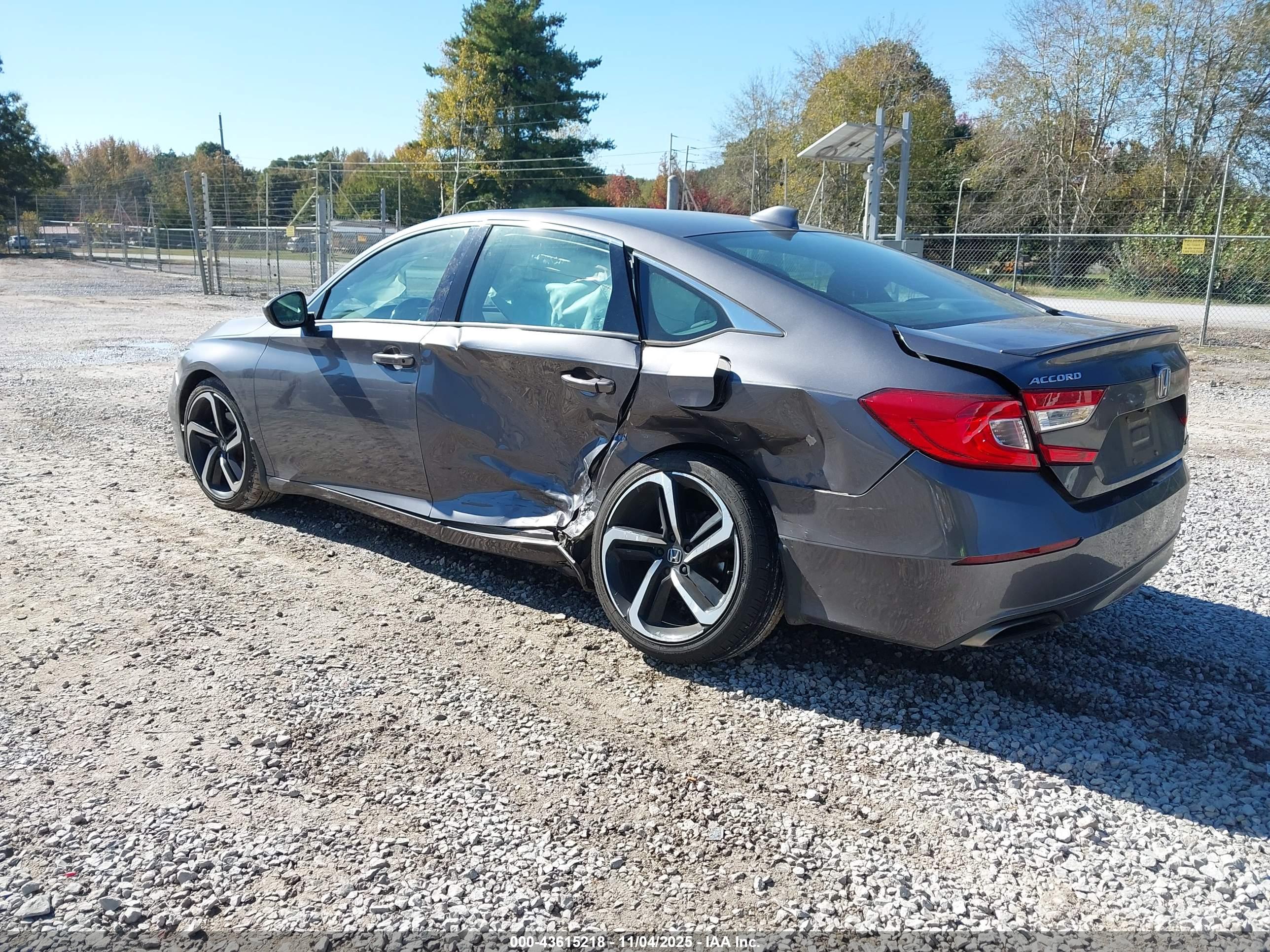 HONDA ACCORD image 3
