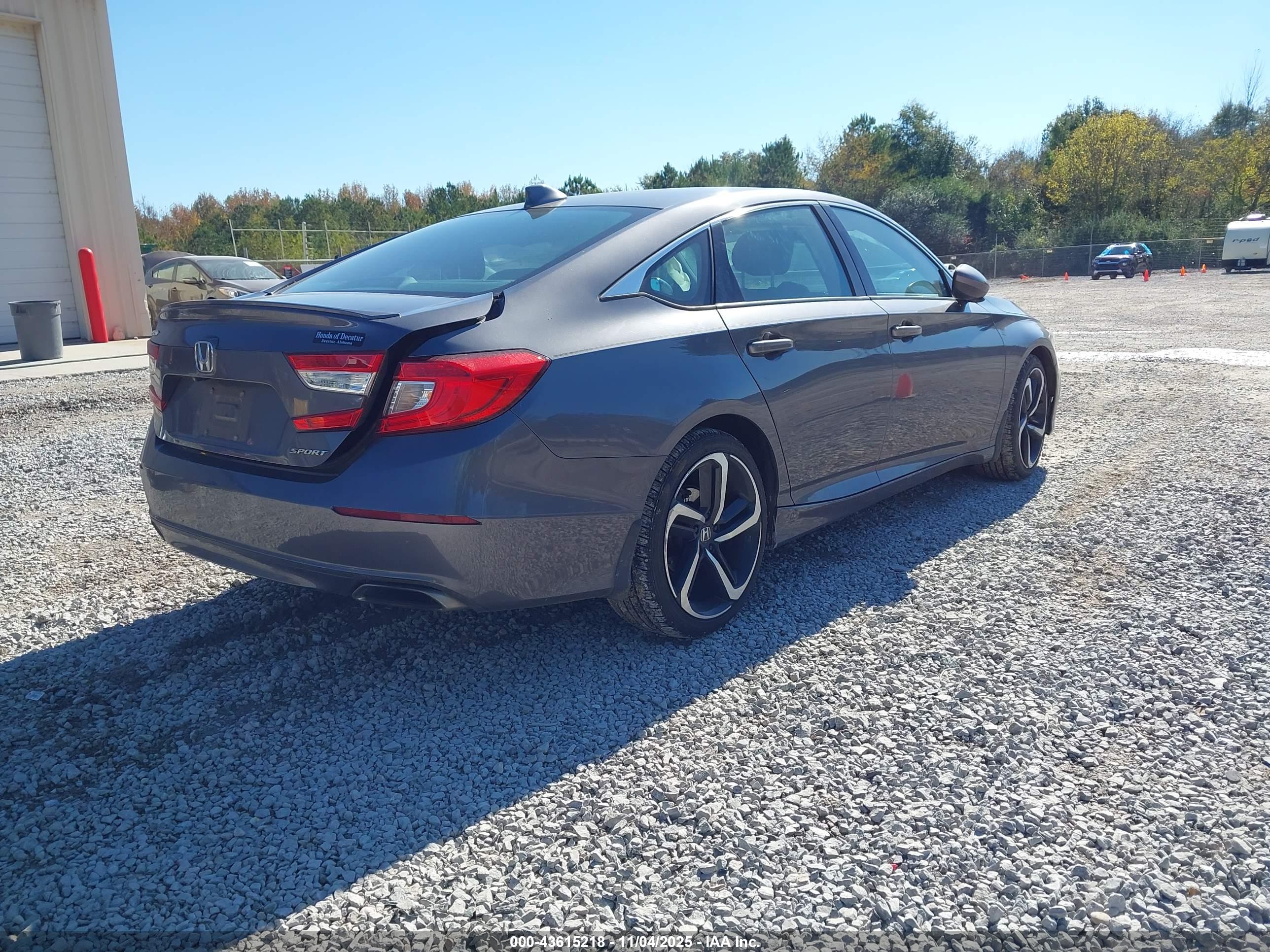 HONDA ACCORD image 4