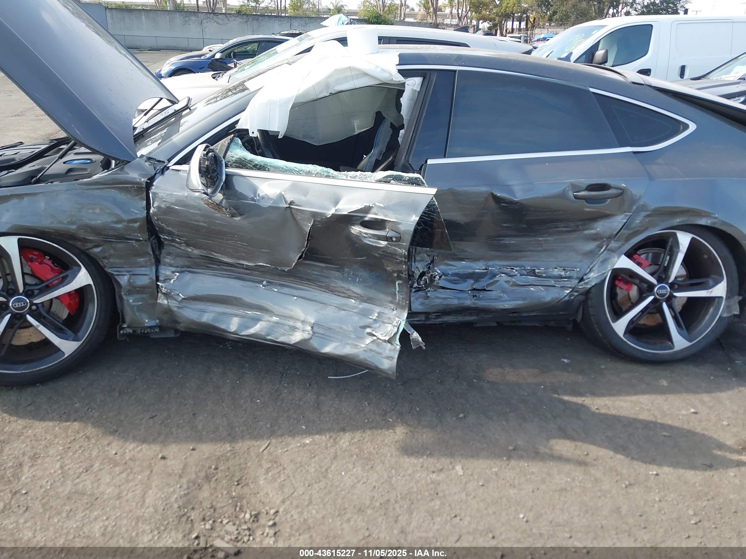 AUDI RS image 6