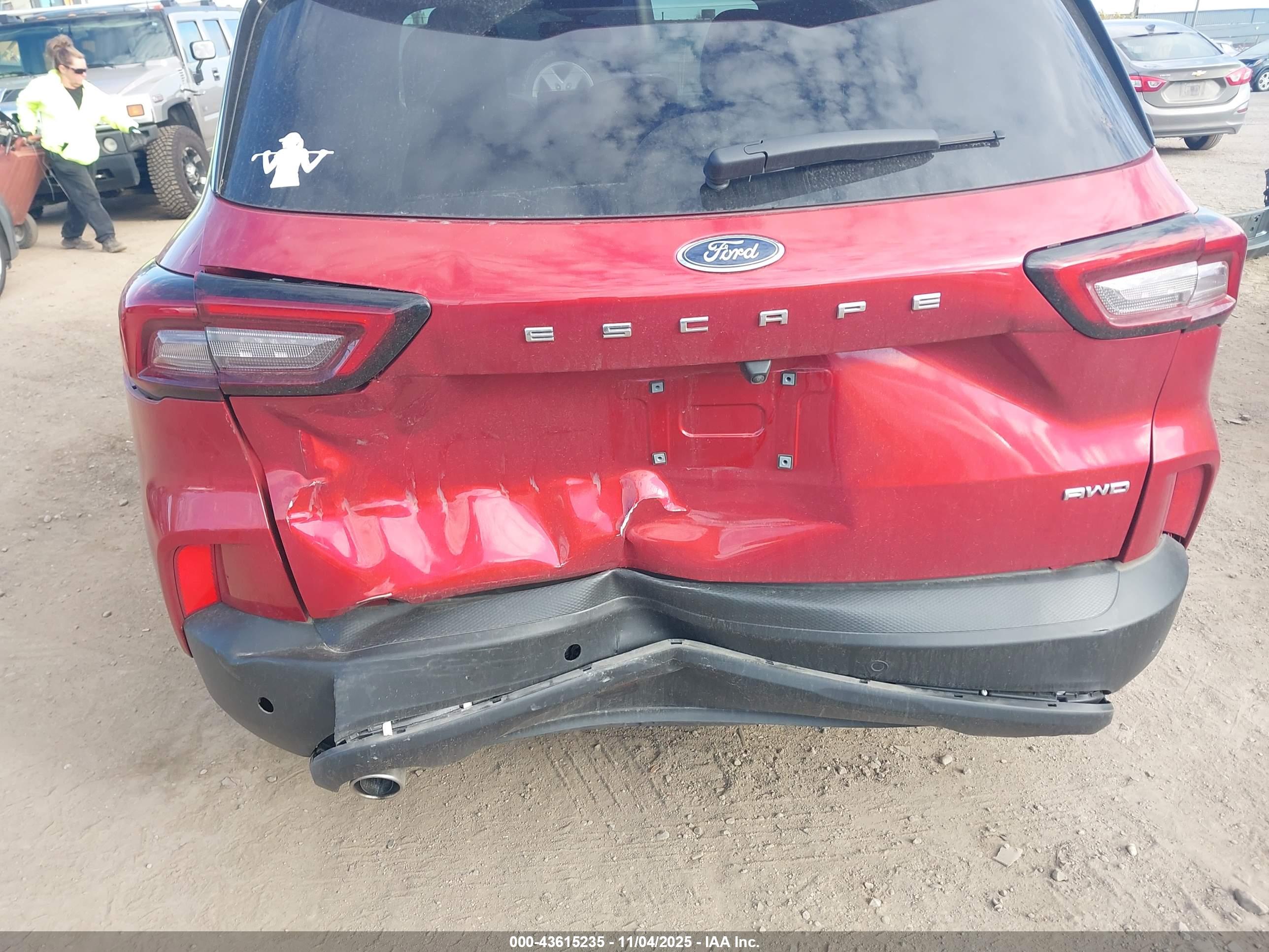 FORD ESCAPE image 6