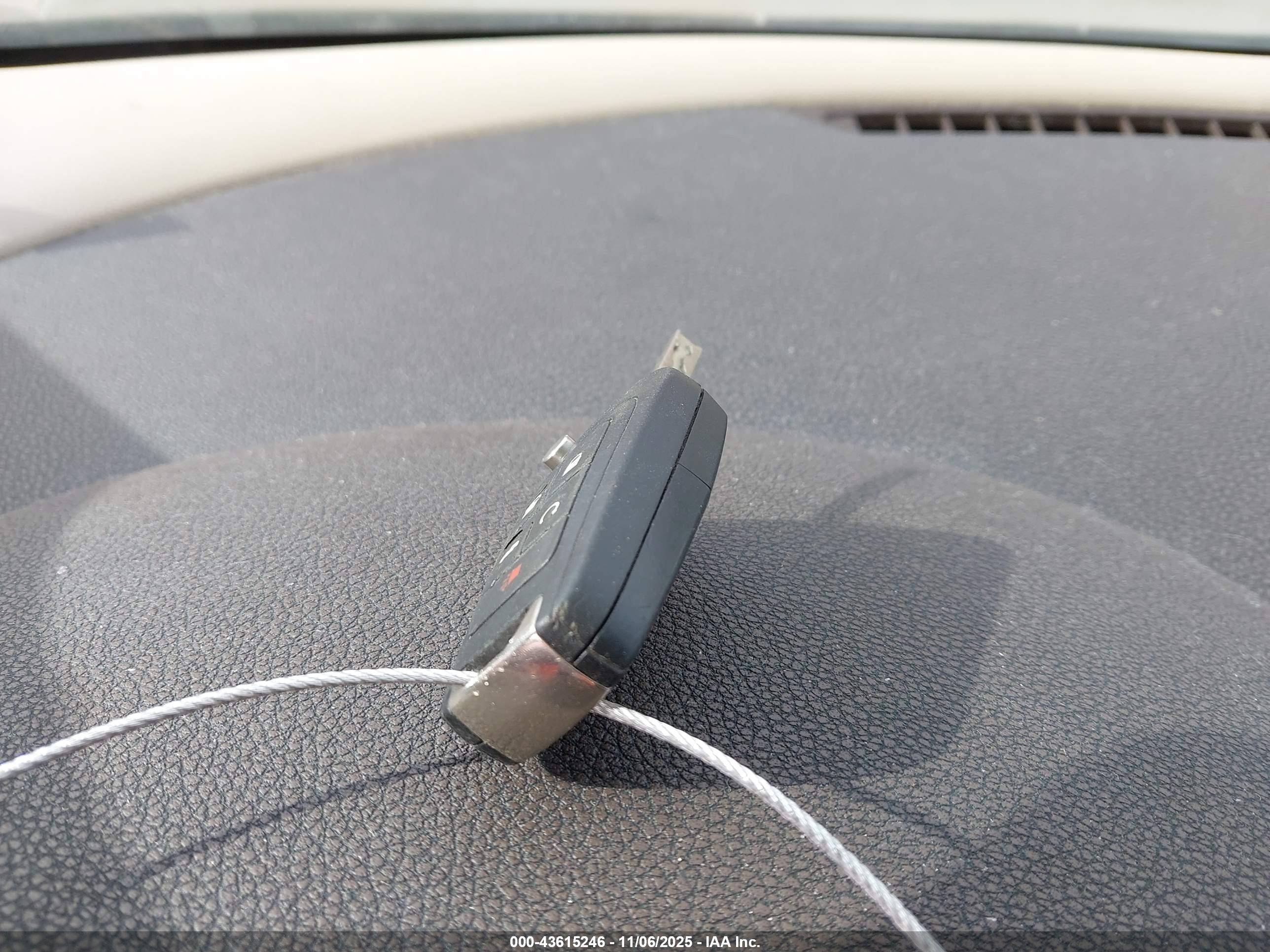 CHEVROLET MALIBU image 11