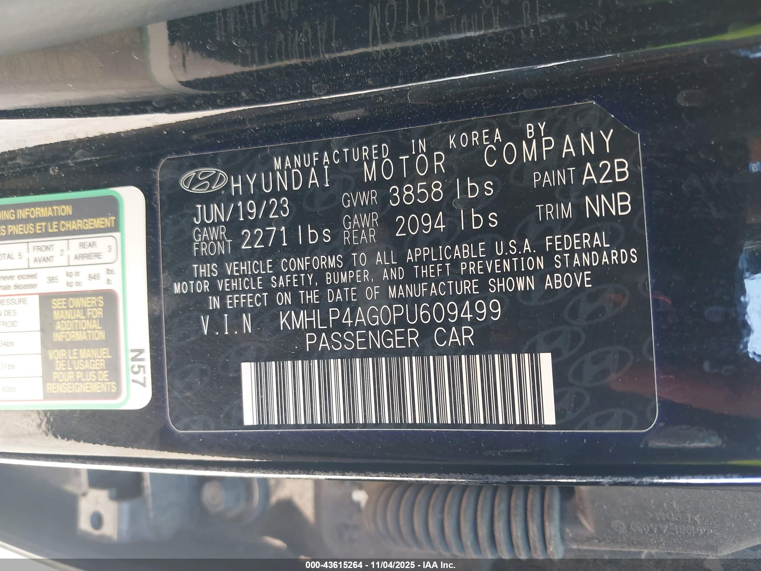 HYUNDAI ELANTRA image 9