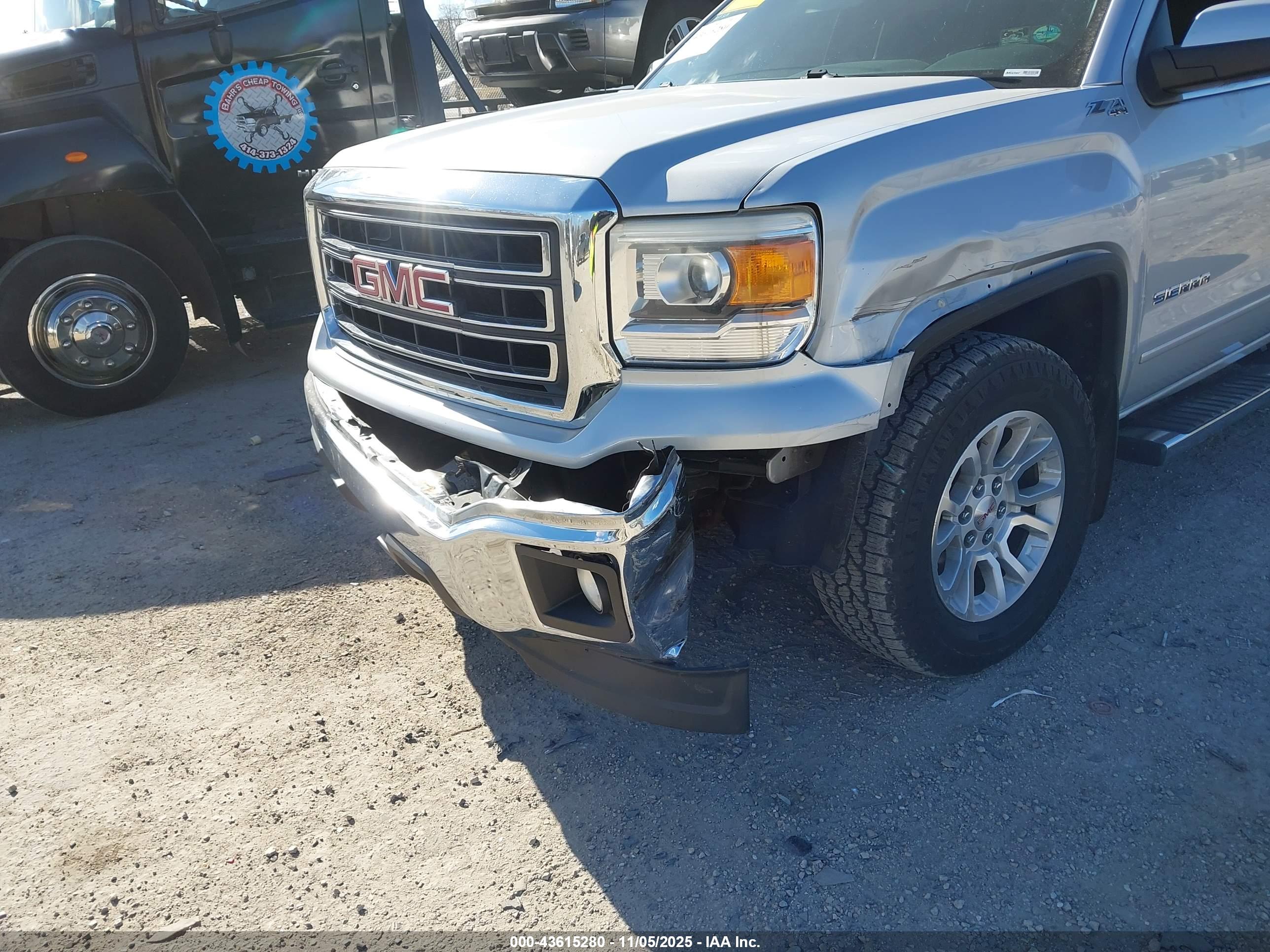 GMC SIERRA image 6