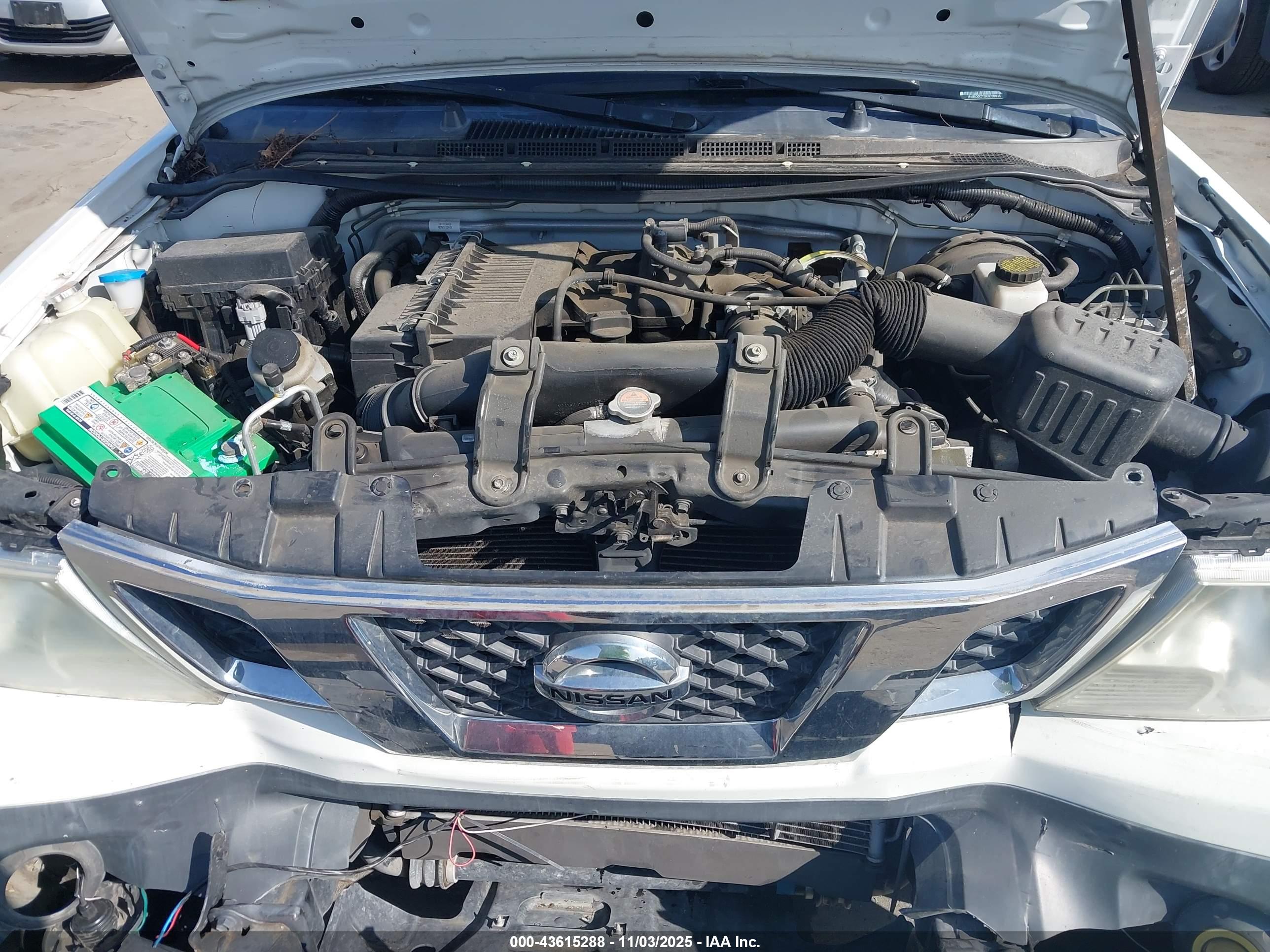 NISSAN FRONTIER image 10