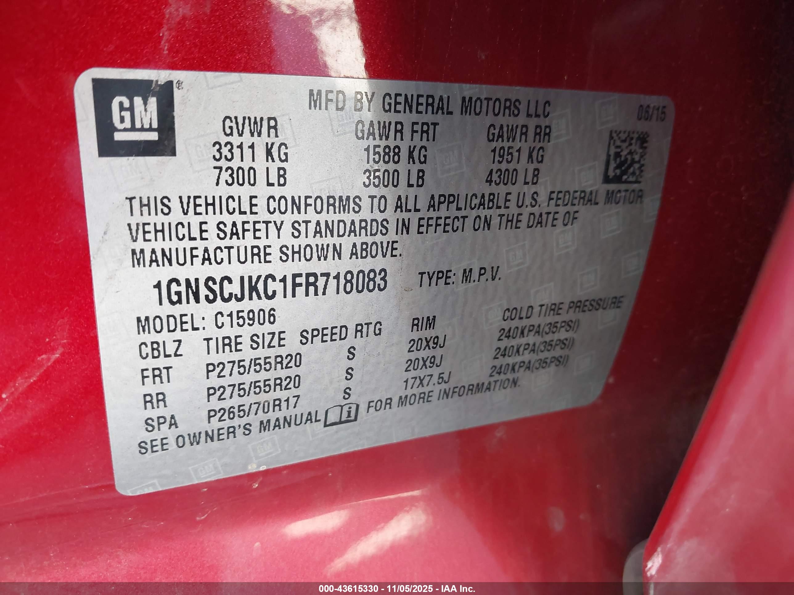 CHEVROLET SUBURBAN image 9
