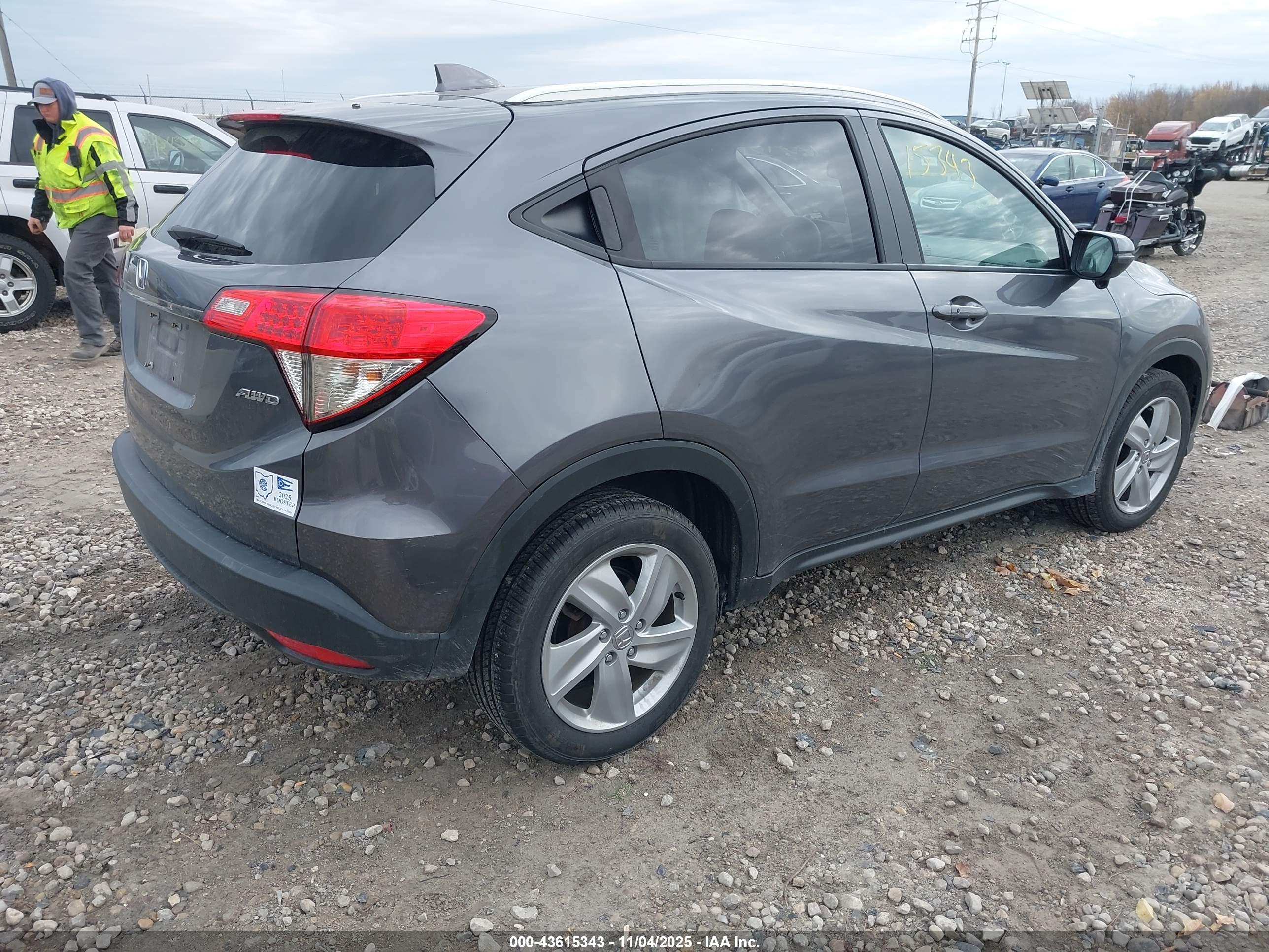 HONDA HR-V image 4