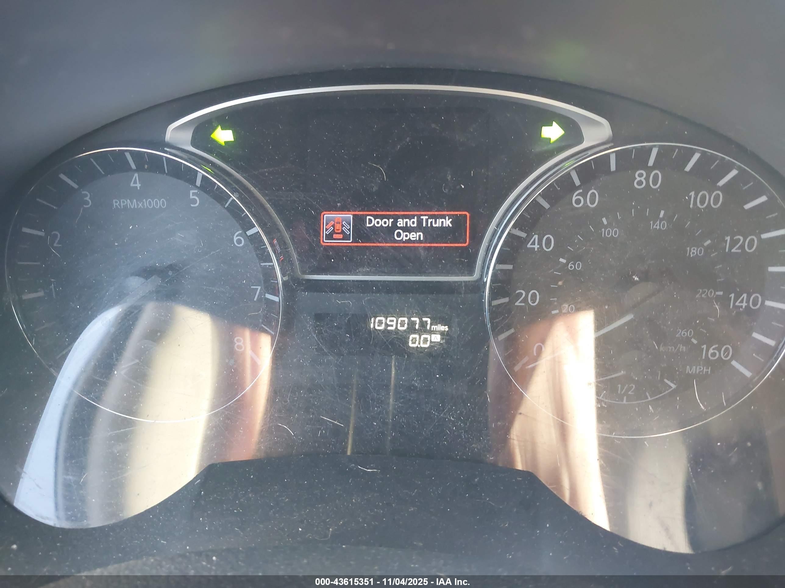 NISSAN ALTIMA image 7