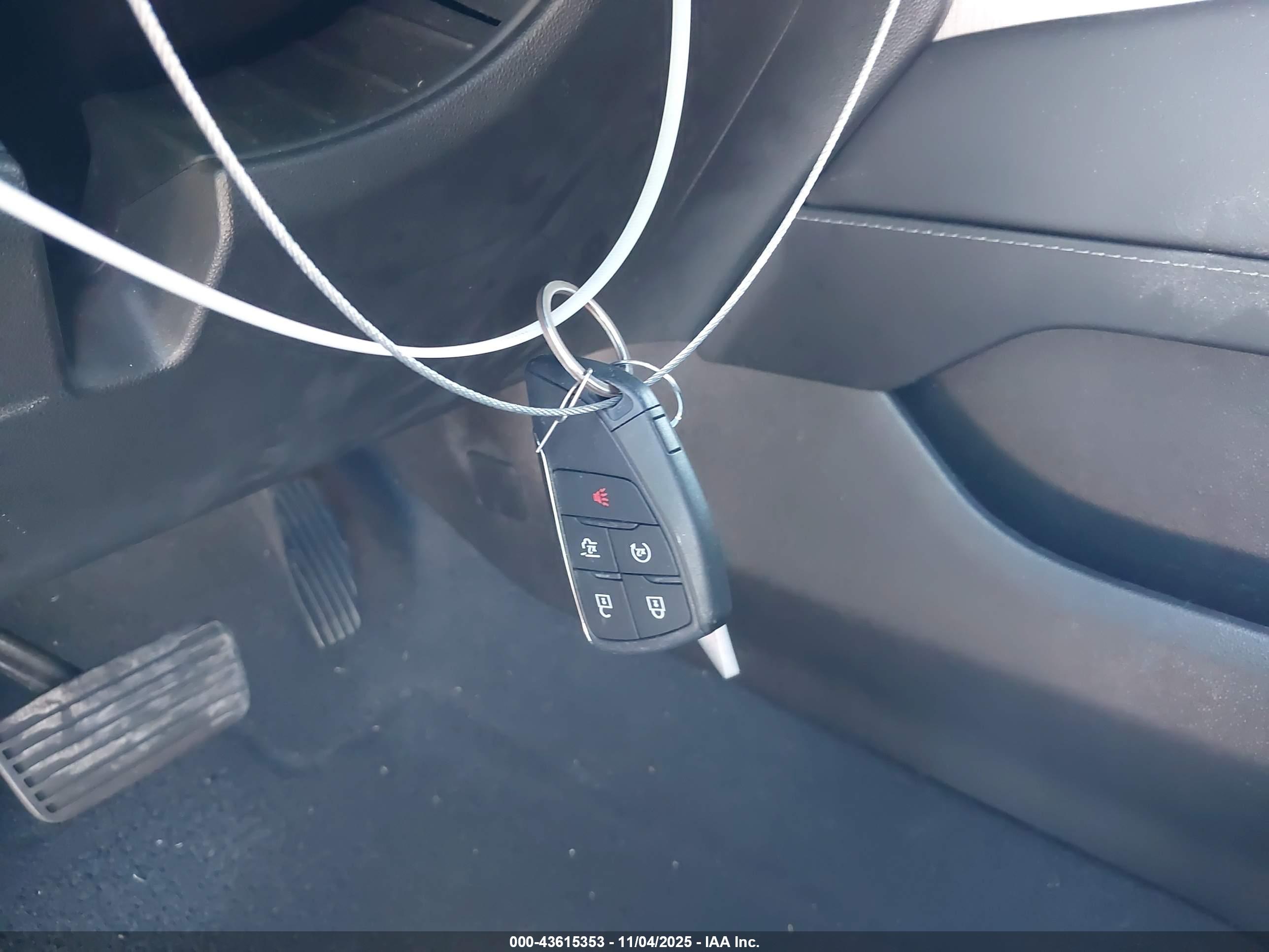 GMC YUKON image 11