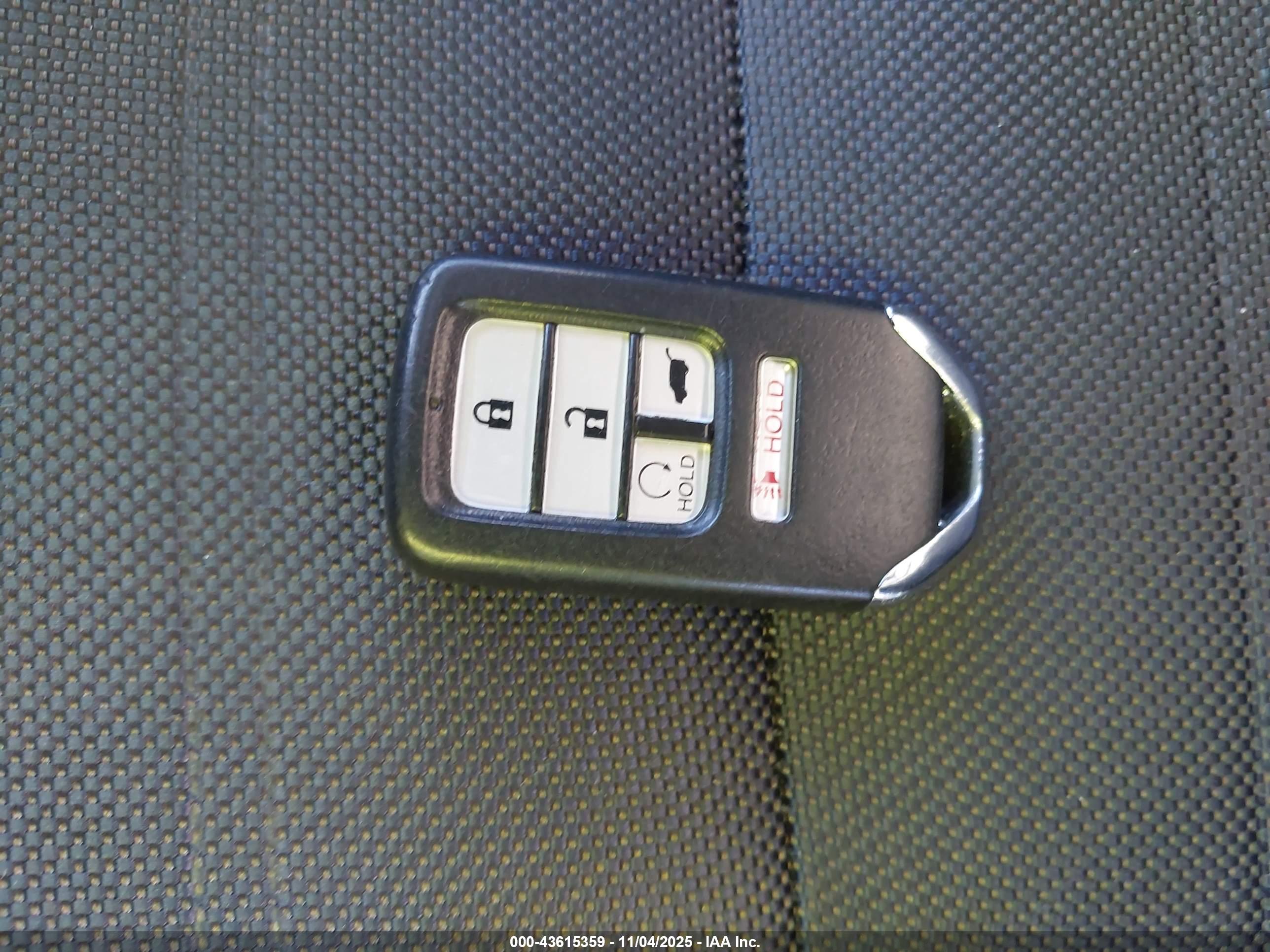 HONDA CR-V image 11