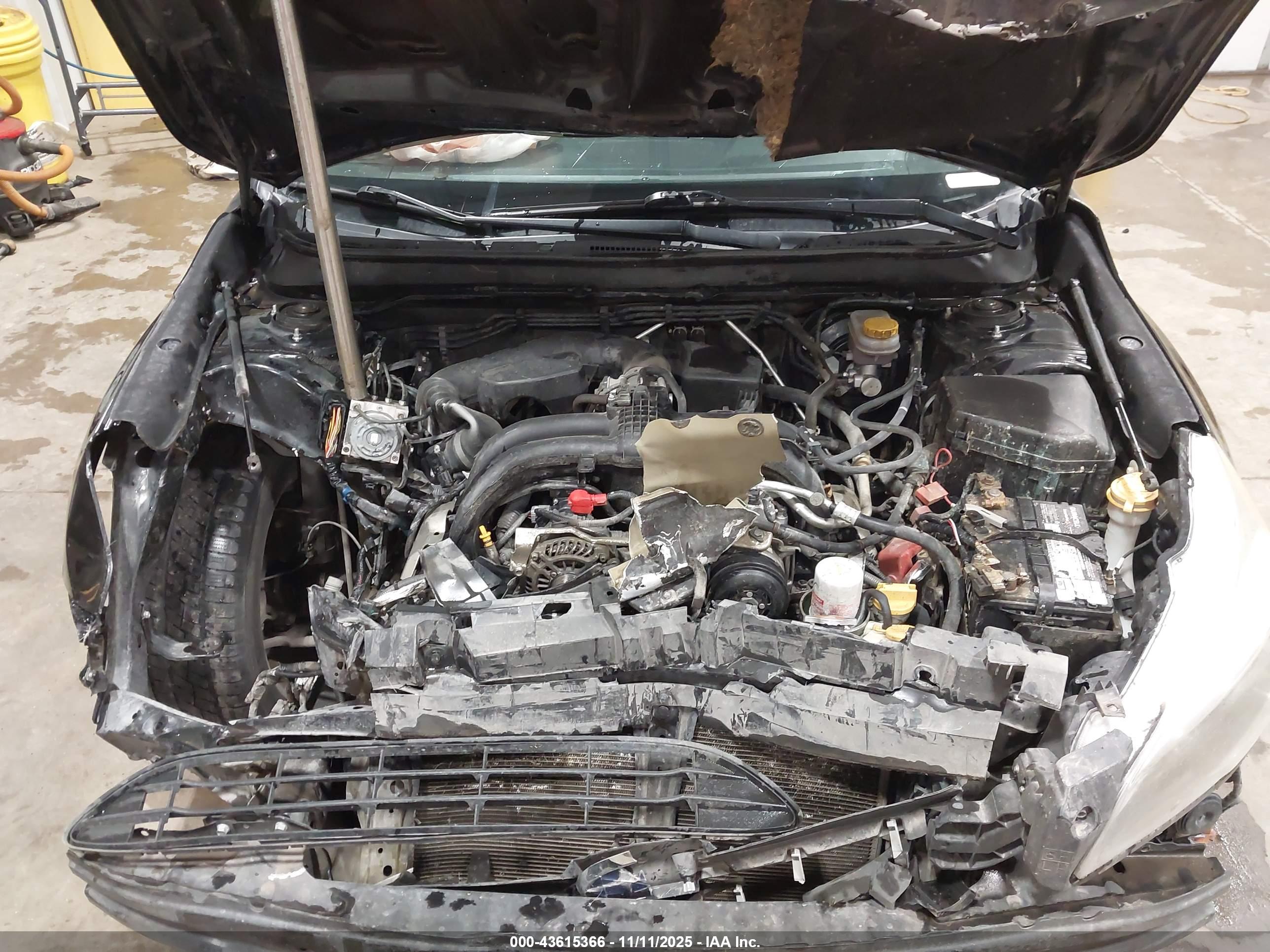 SUBARU LEGACY image 10