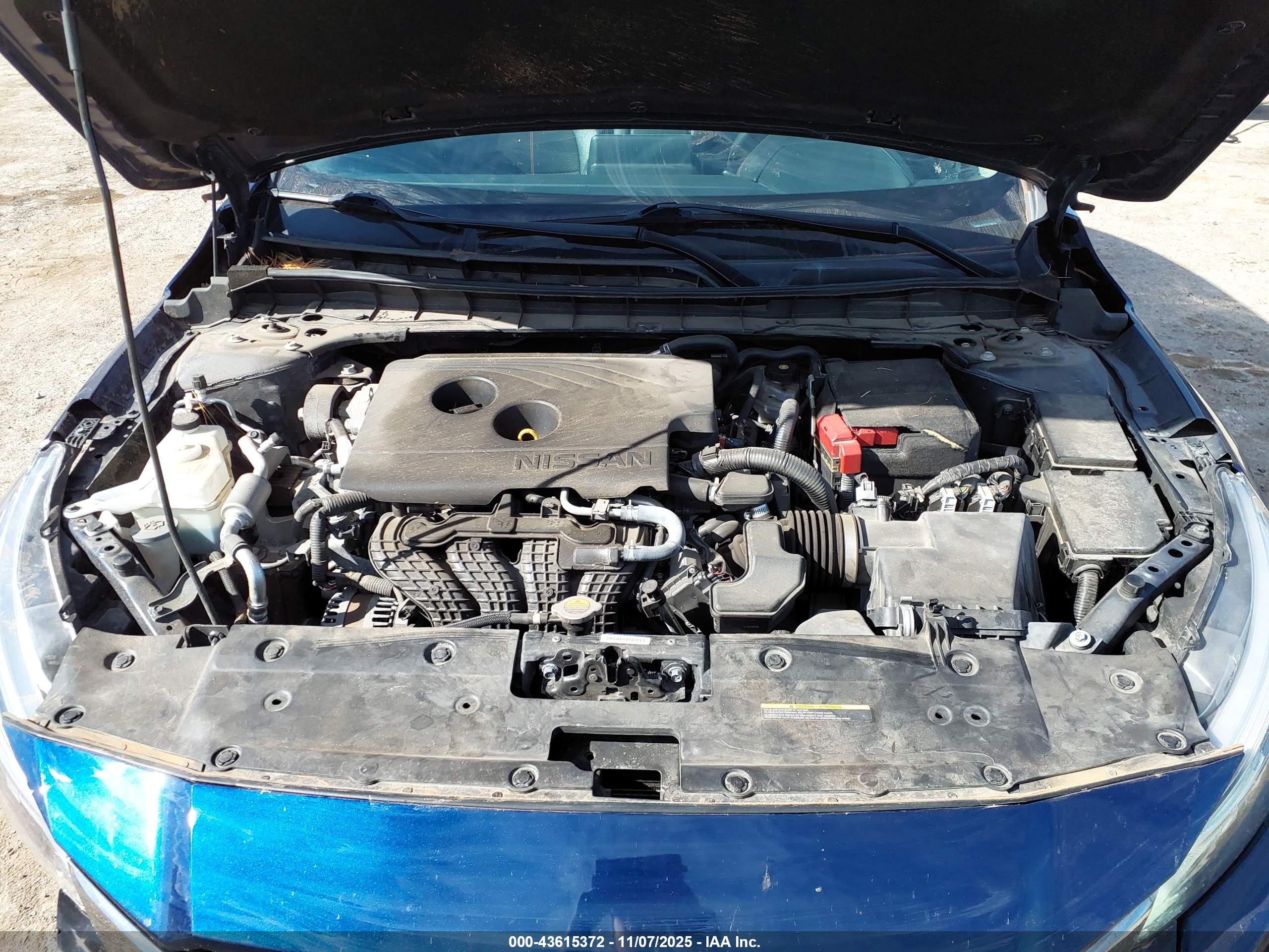 NISSAN ALTIMA image 10