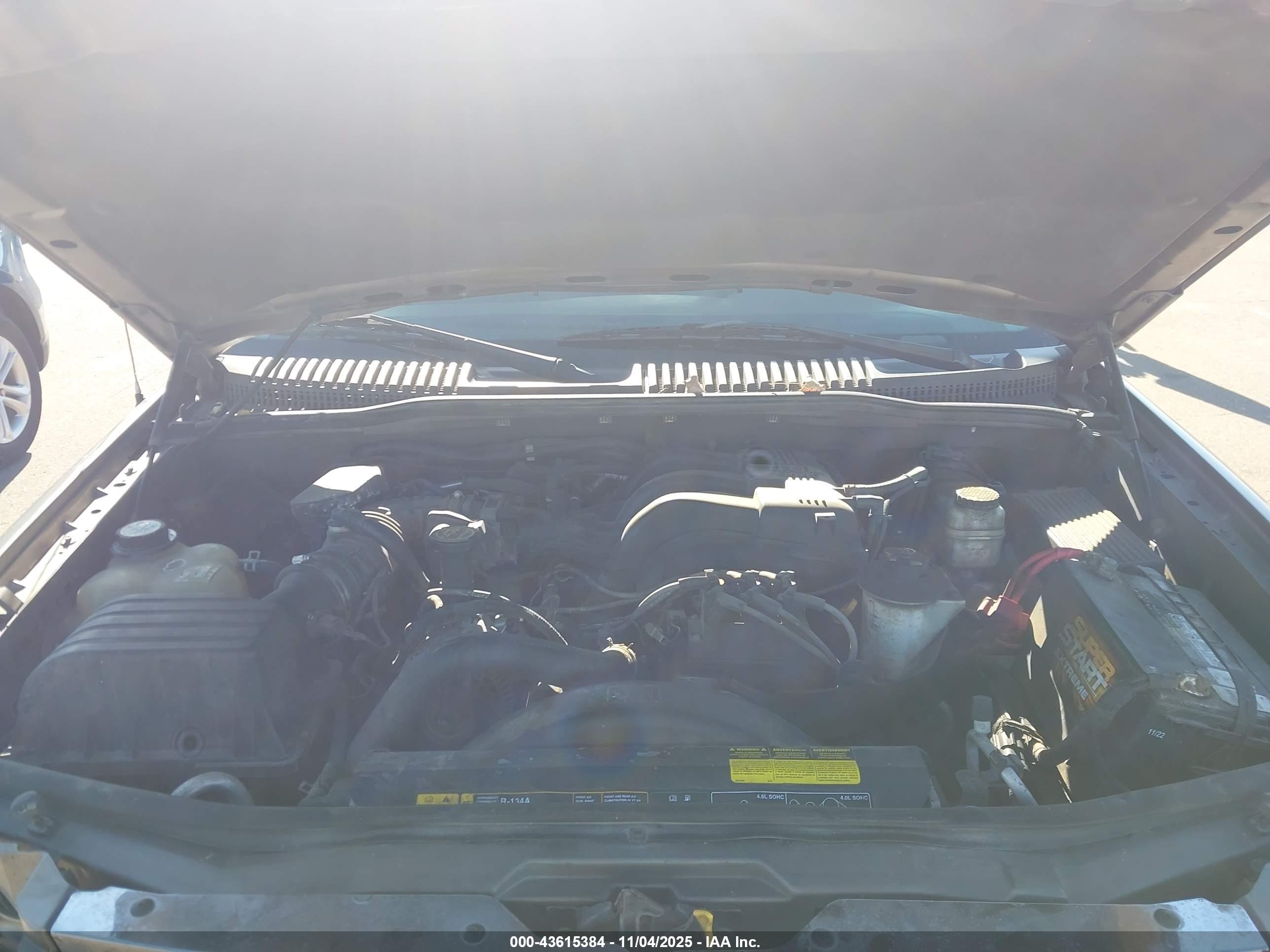 FORD EXPLORER image 10