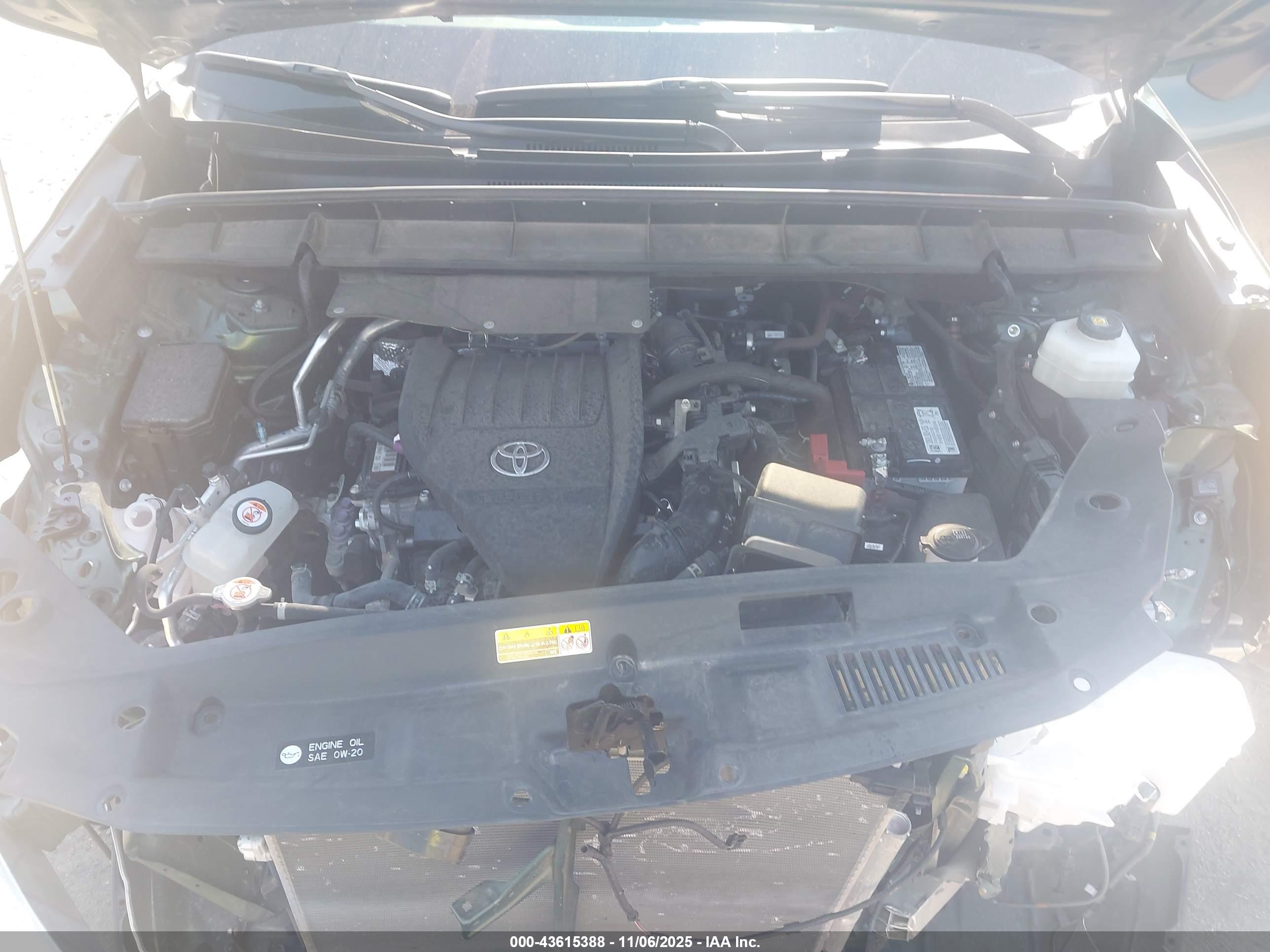 TOYOTA HIGHLANDER image 10