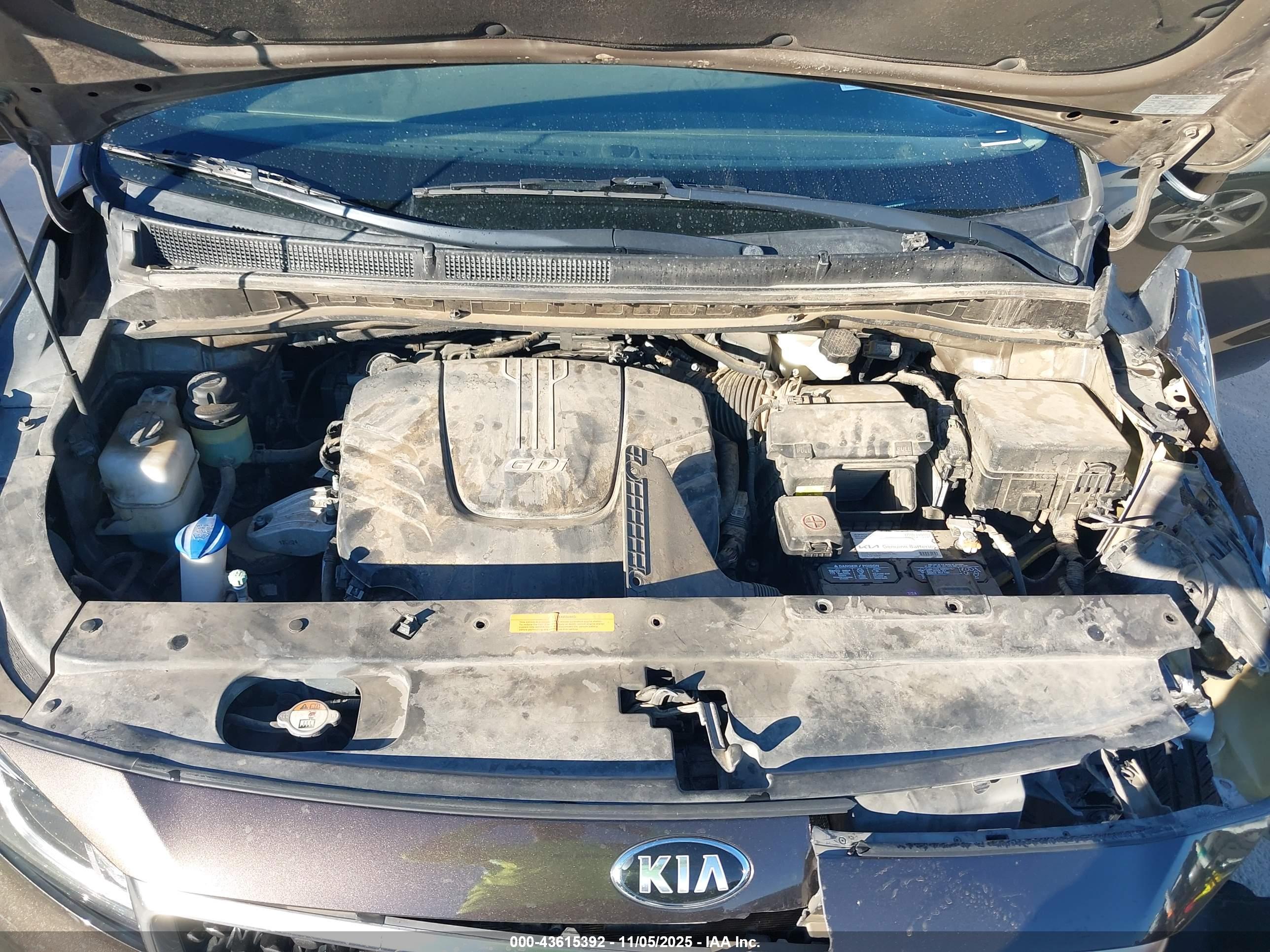 KIA SEDONA image 10