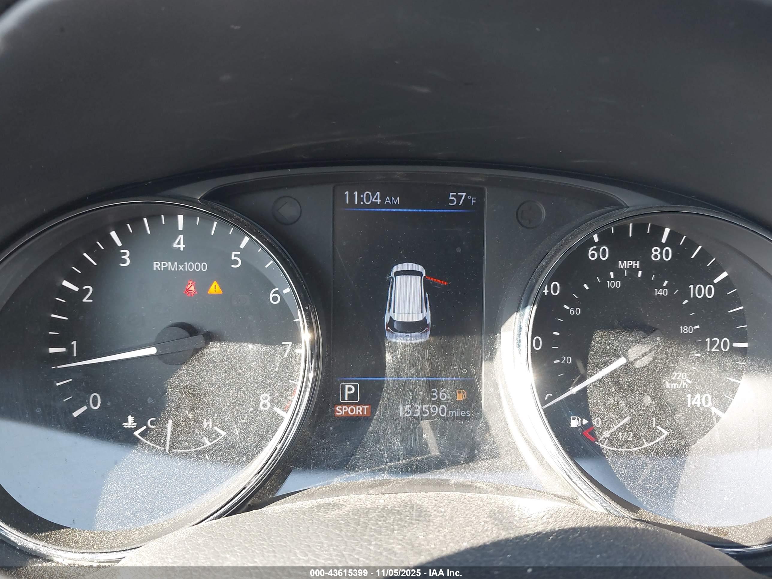 NISSAN ROGUE image 7