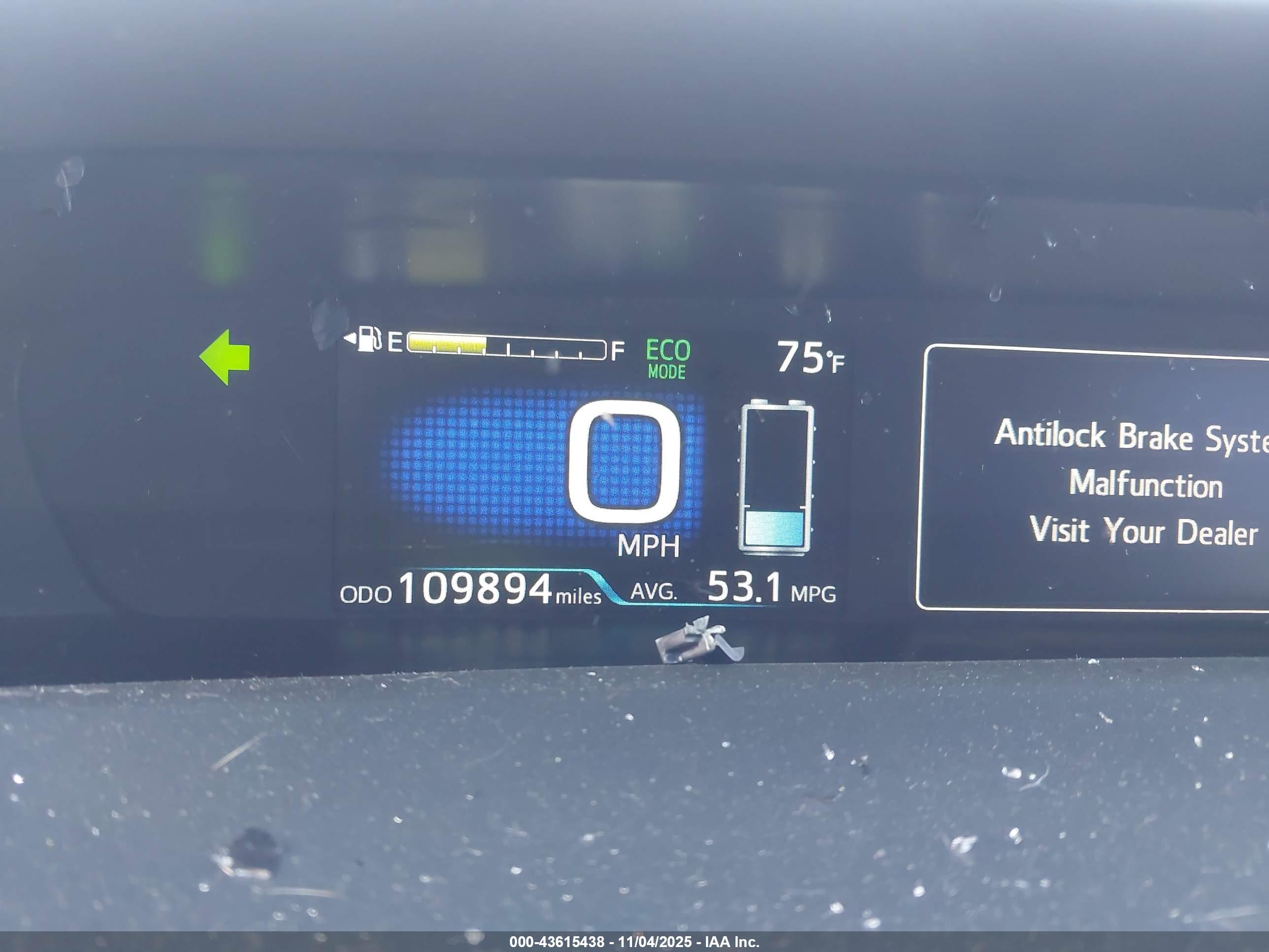 TOYOTA PRIUS image 7