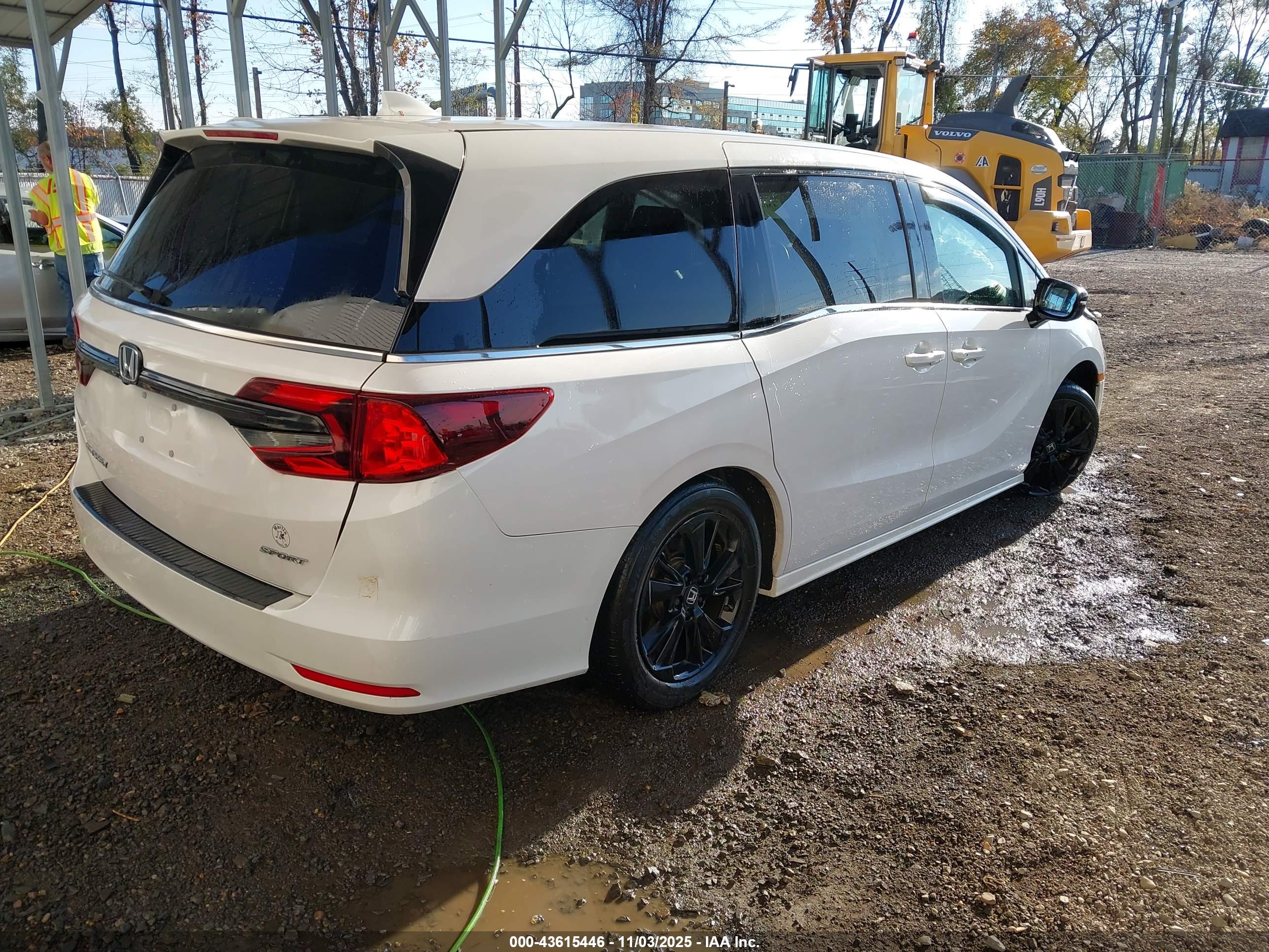 HONDA ODYSSEY image 4