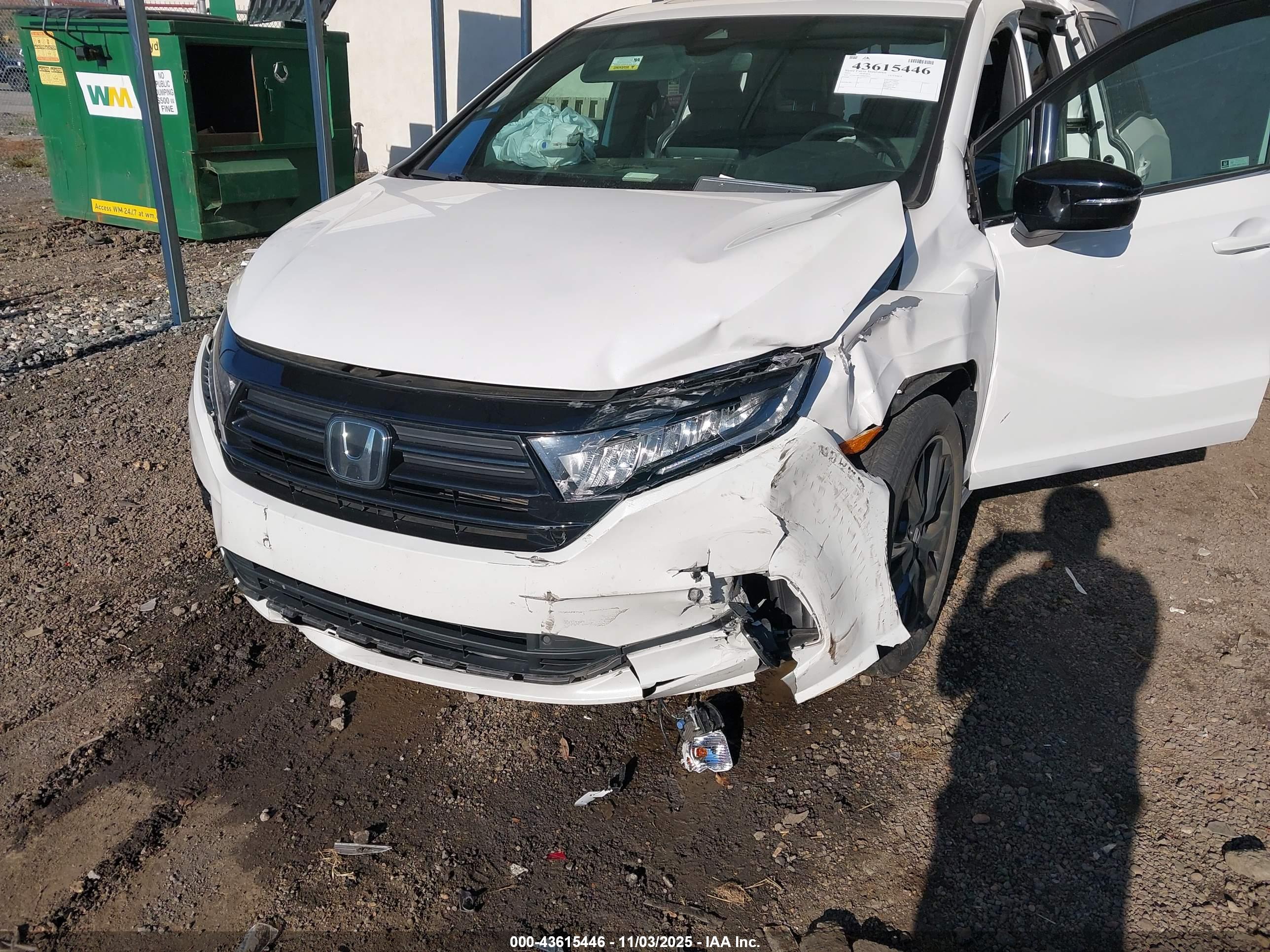 HONDA ODYSSEY image 6