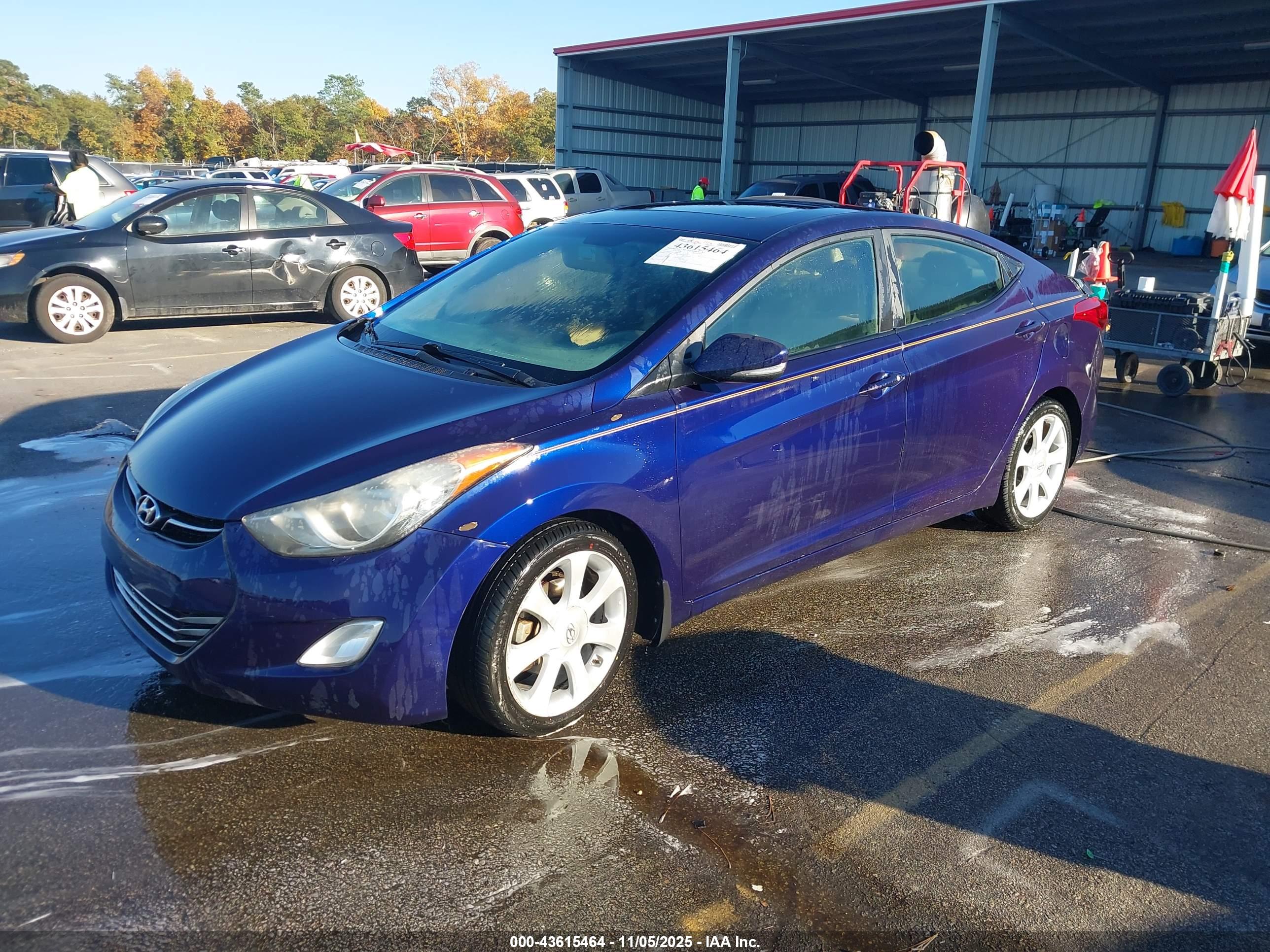 HYUNDAI ELANTRA image 2