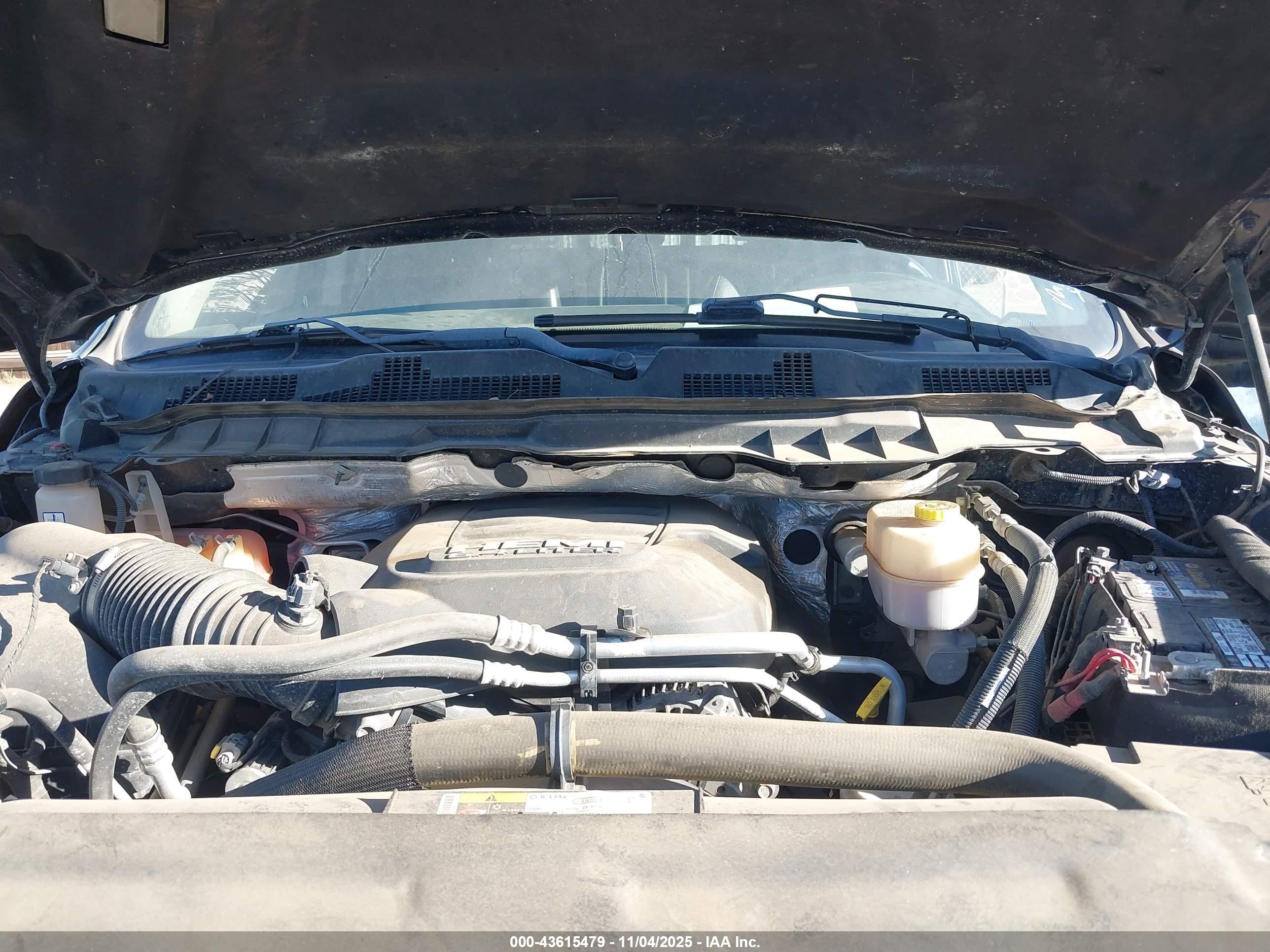 RAM 2500 image 10