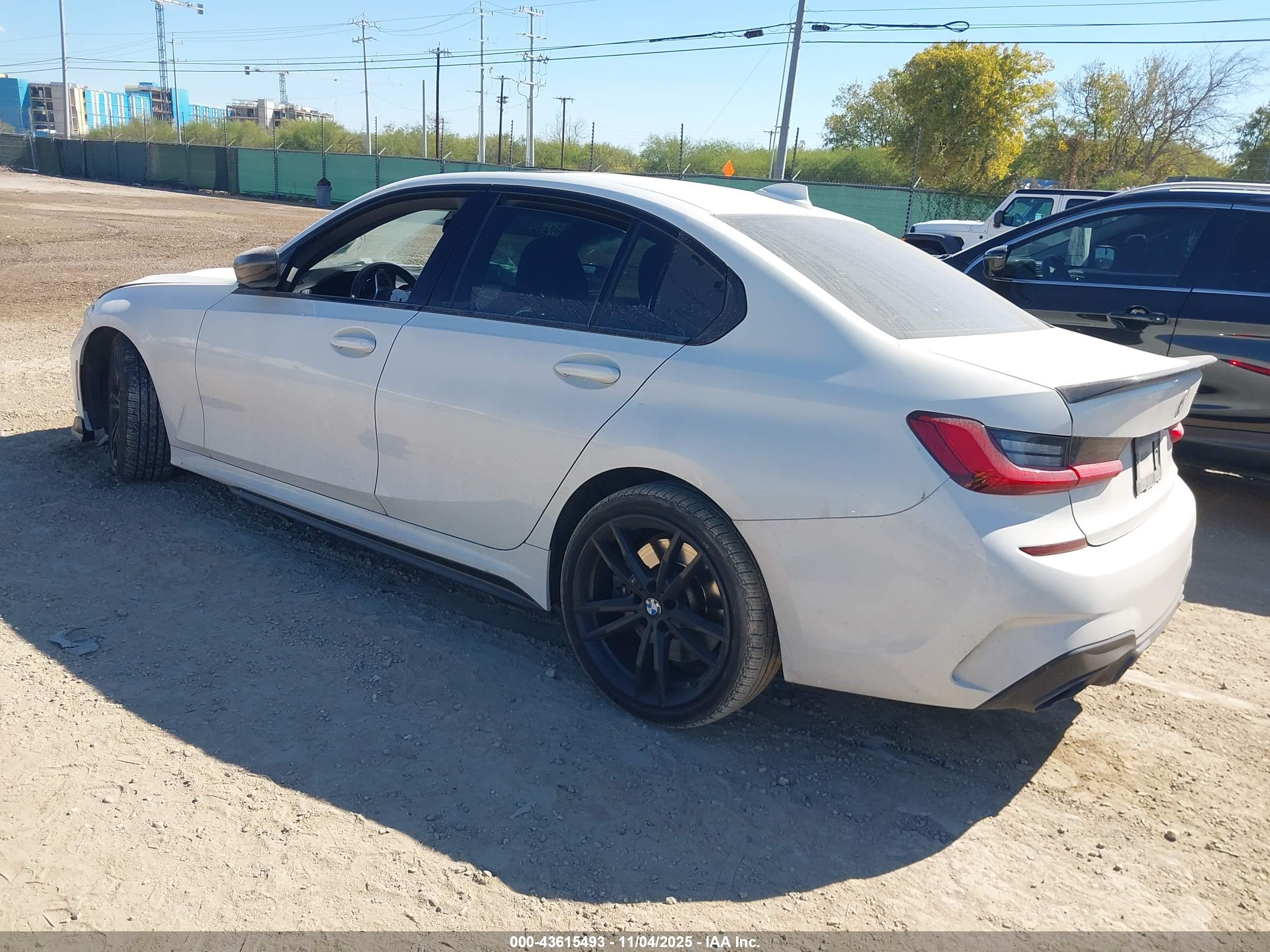 BMW 3 image 3