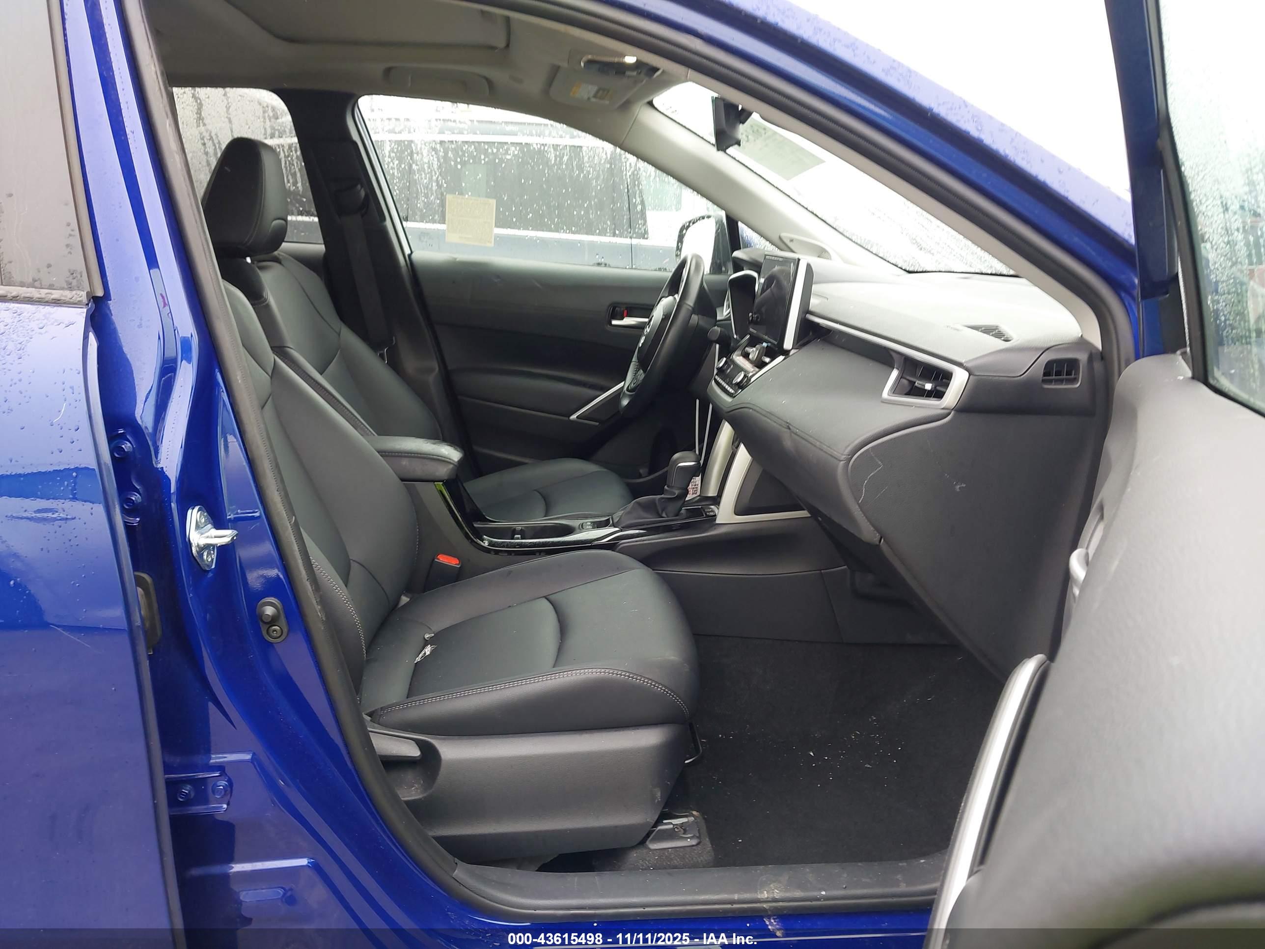 TOYOTA COROLLA image 5